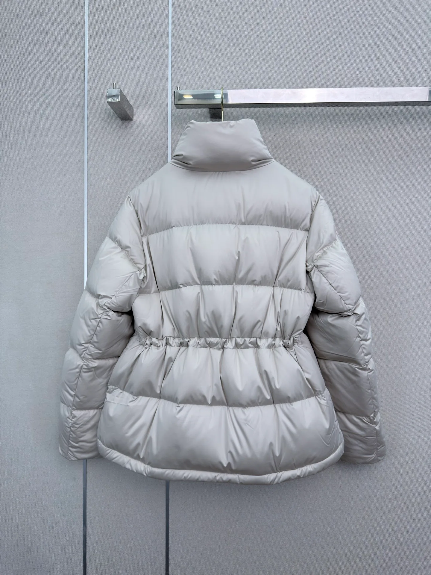 Куртки И Пуховики Женские Miu Miu 19555746