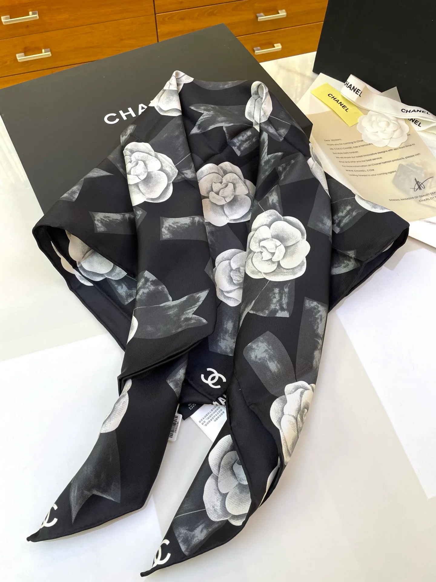 Шарфы Chanel 1981401