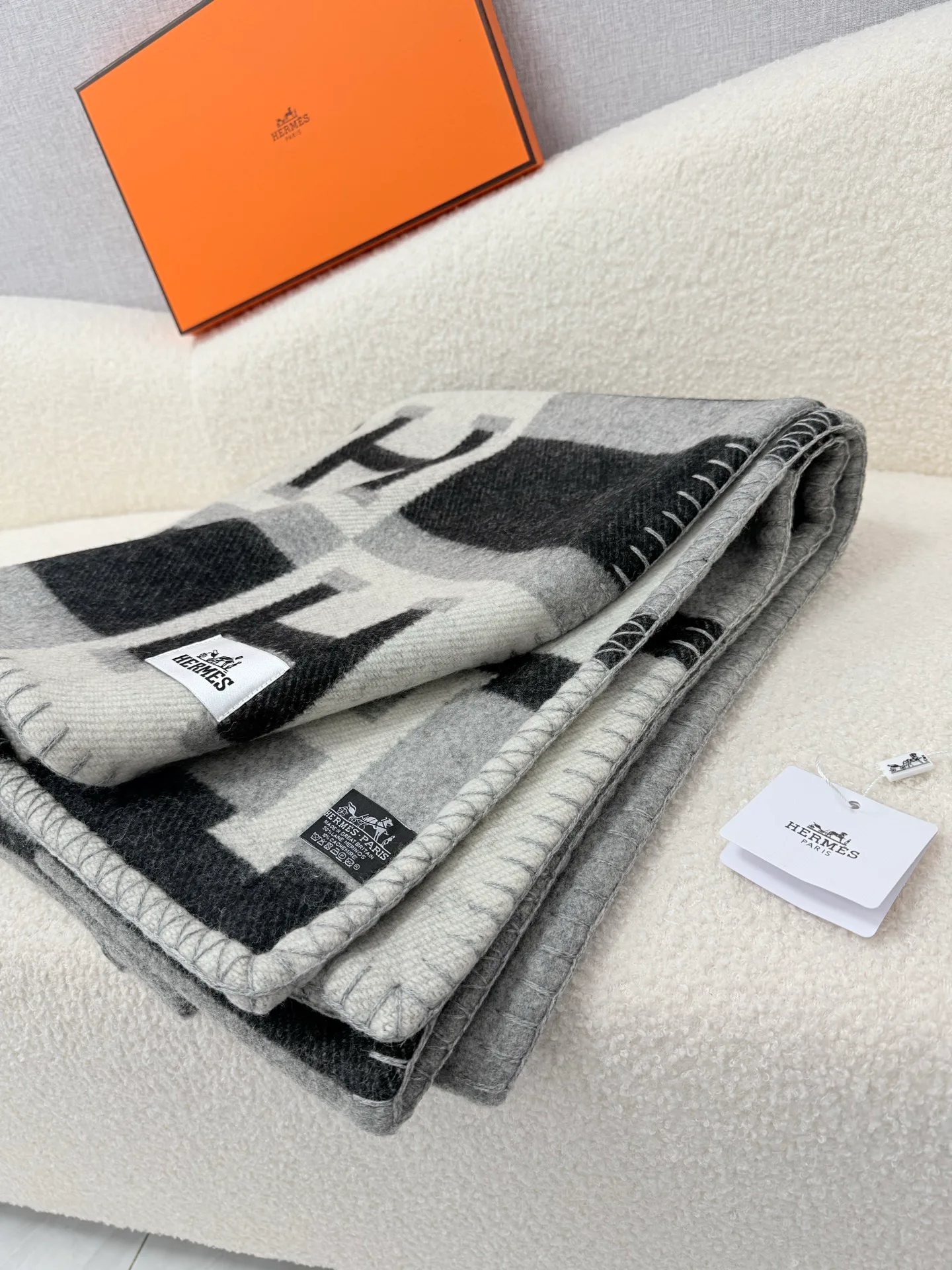 Текстиль Hermes 18222650