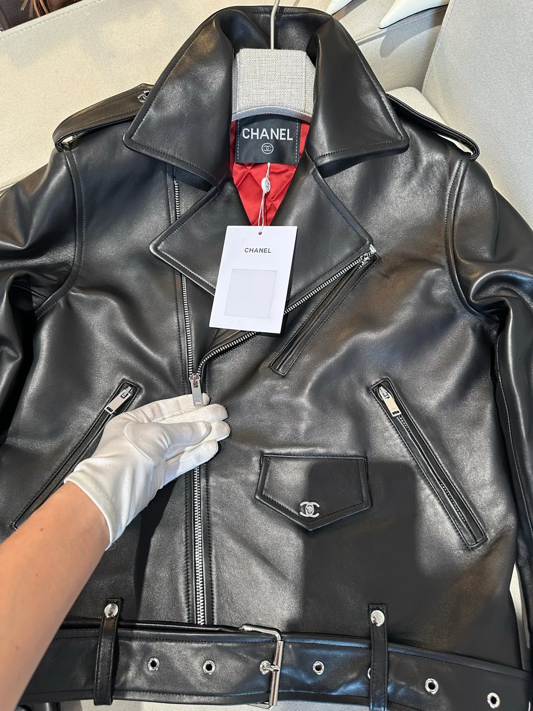 Кожаные Куртки И Дублёнки Женские Chanel 17399764