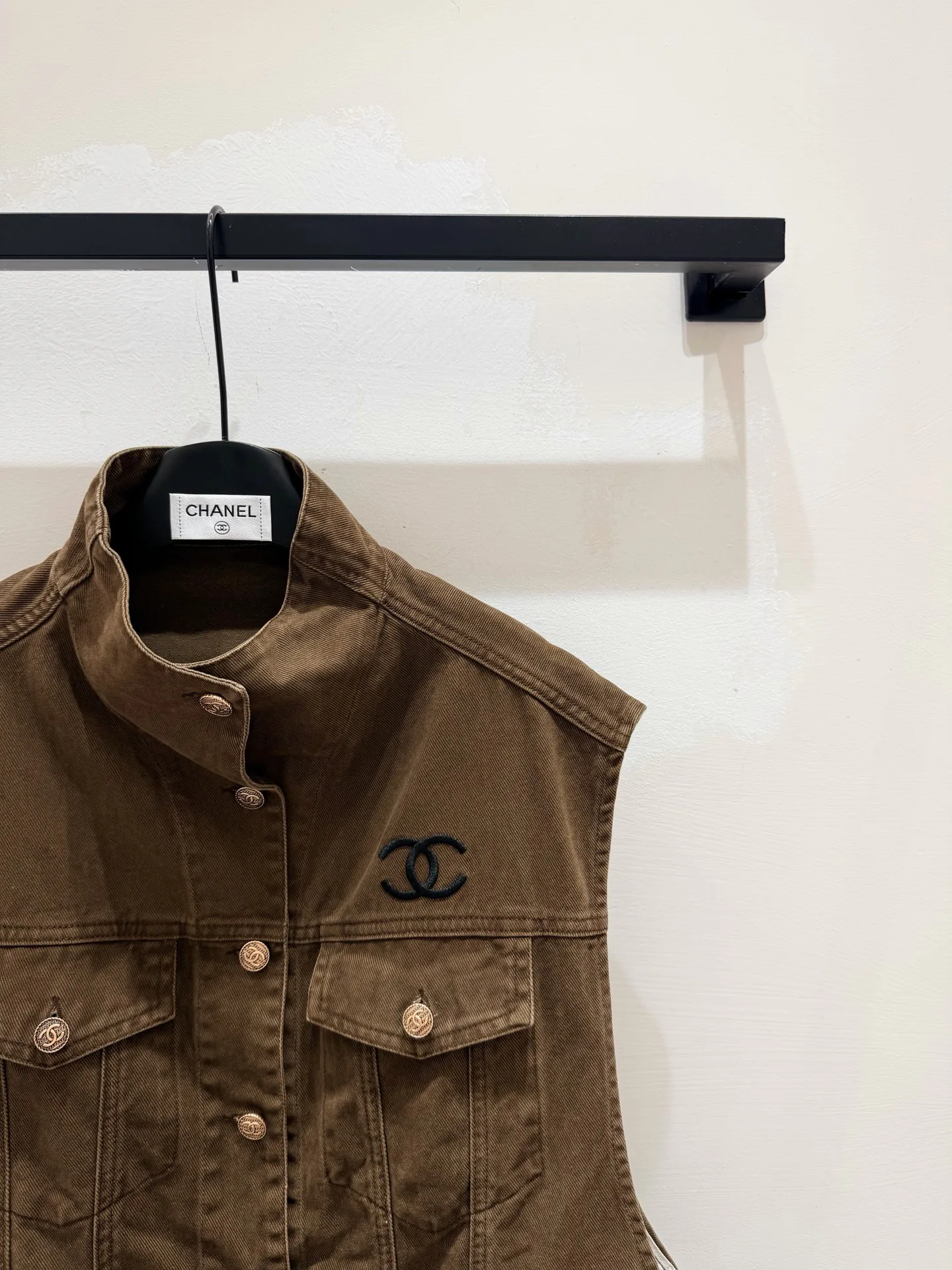 Жилеты Женские Chanel 11672109