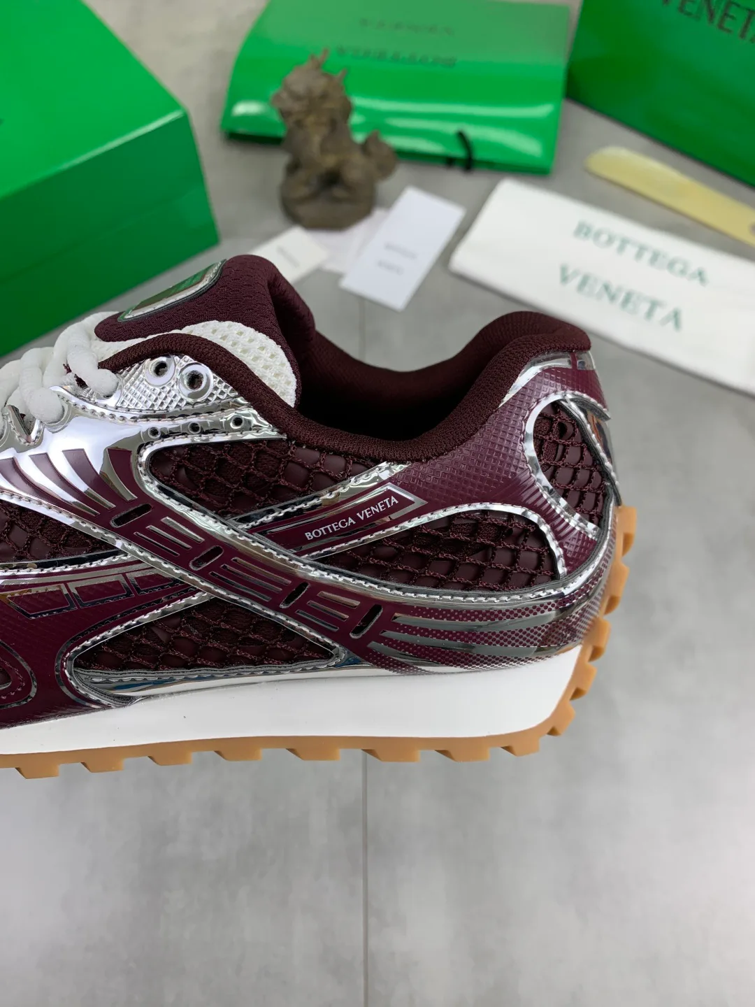 Кроссовки Женские Bottega Veneta 18365168