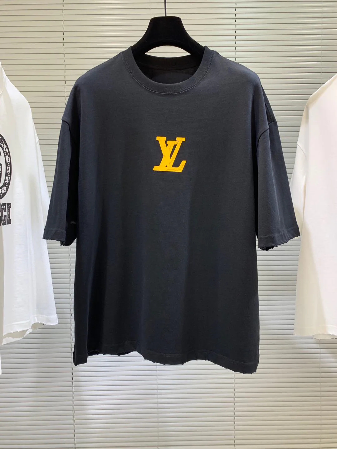 Футболки Женские Louis Vuitton 2387