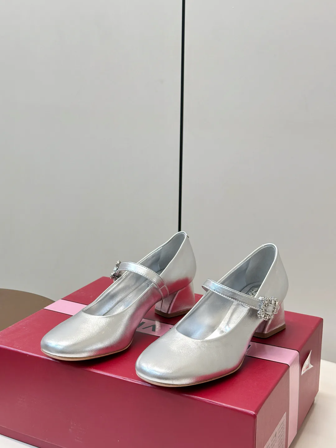 Туфли Женские Roger Vivier 18397609