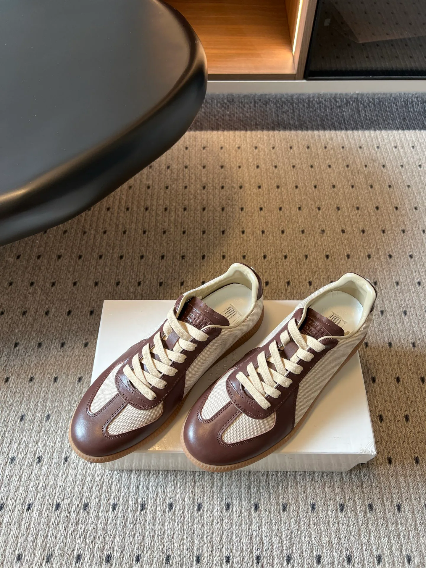 Кроссовки Женские Maison Margiela 17568932