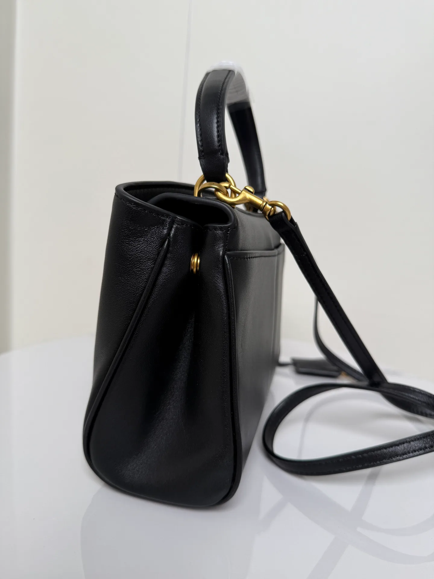 Сумки На Ремне Женские Balenciaga 1151955