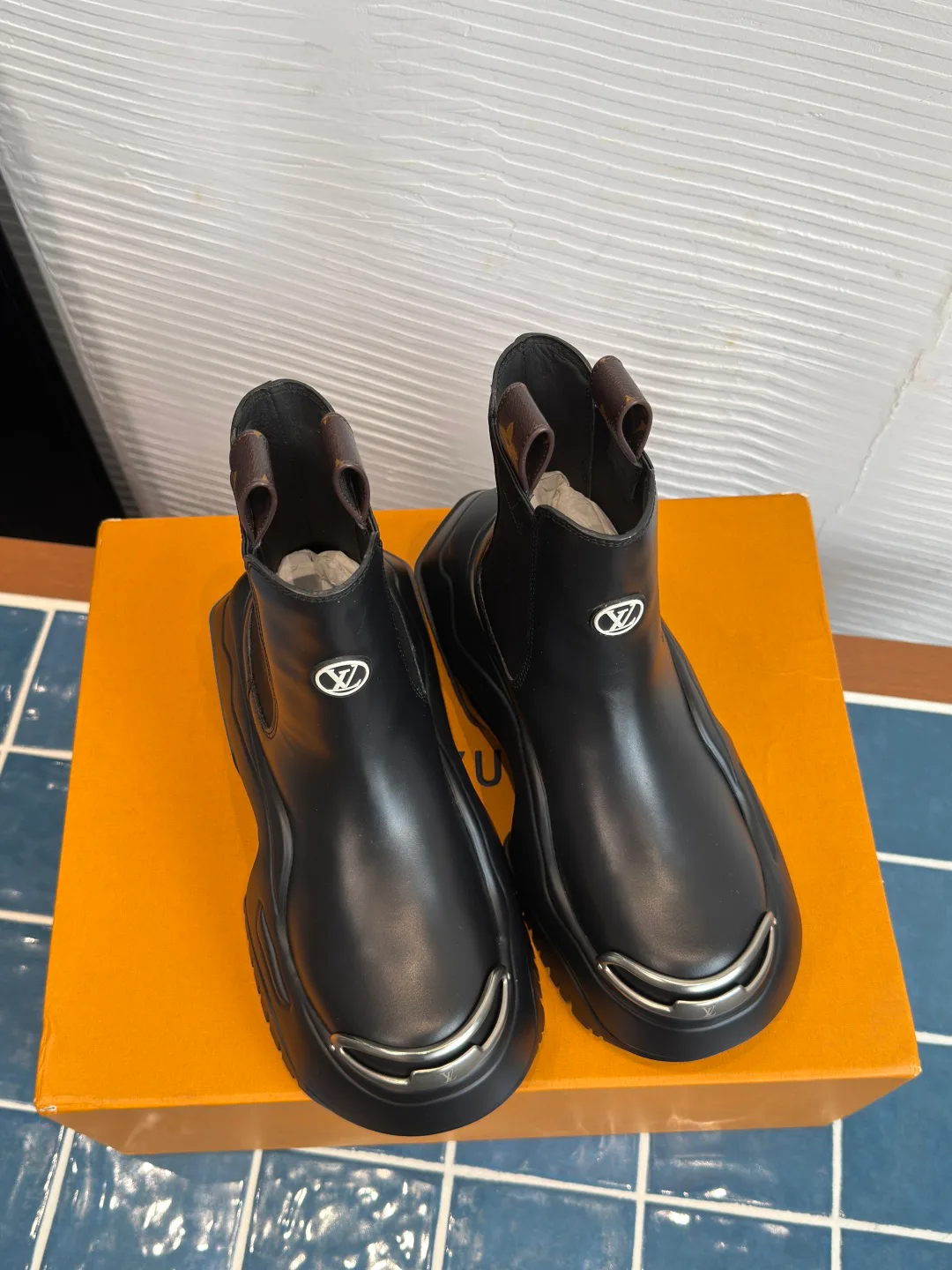 Ботинки Женские Louis Vuitton 18252062
