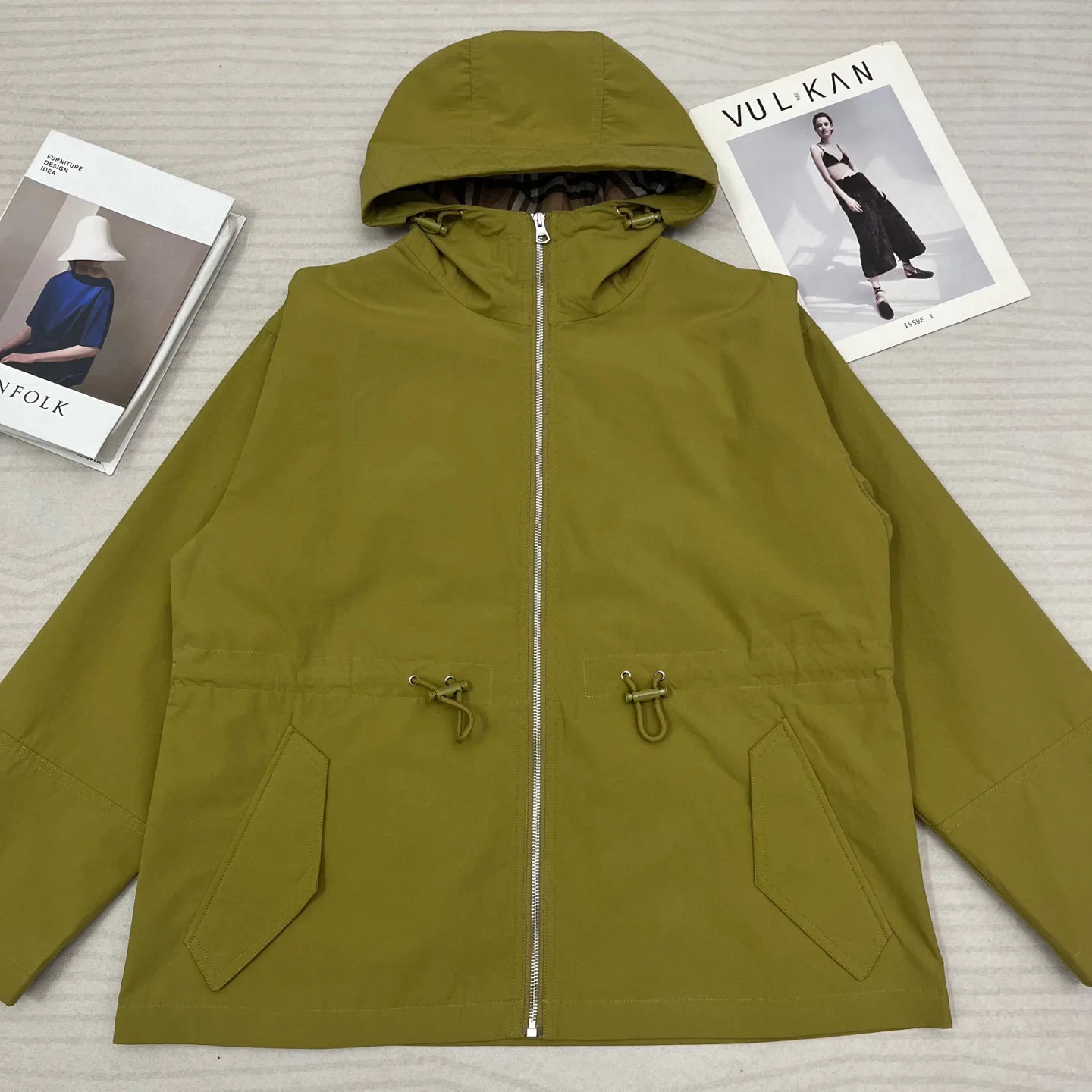 Куртки И Пуховики Женские Burberry 11214290