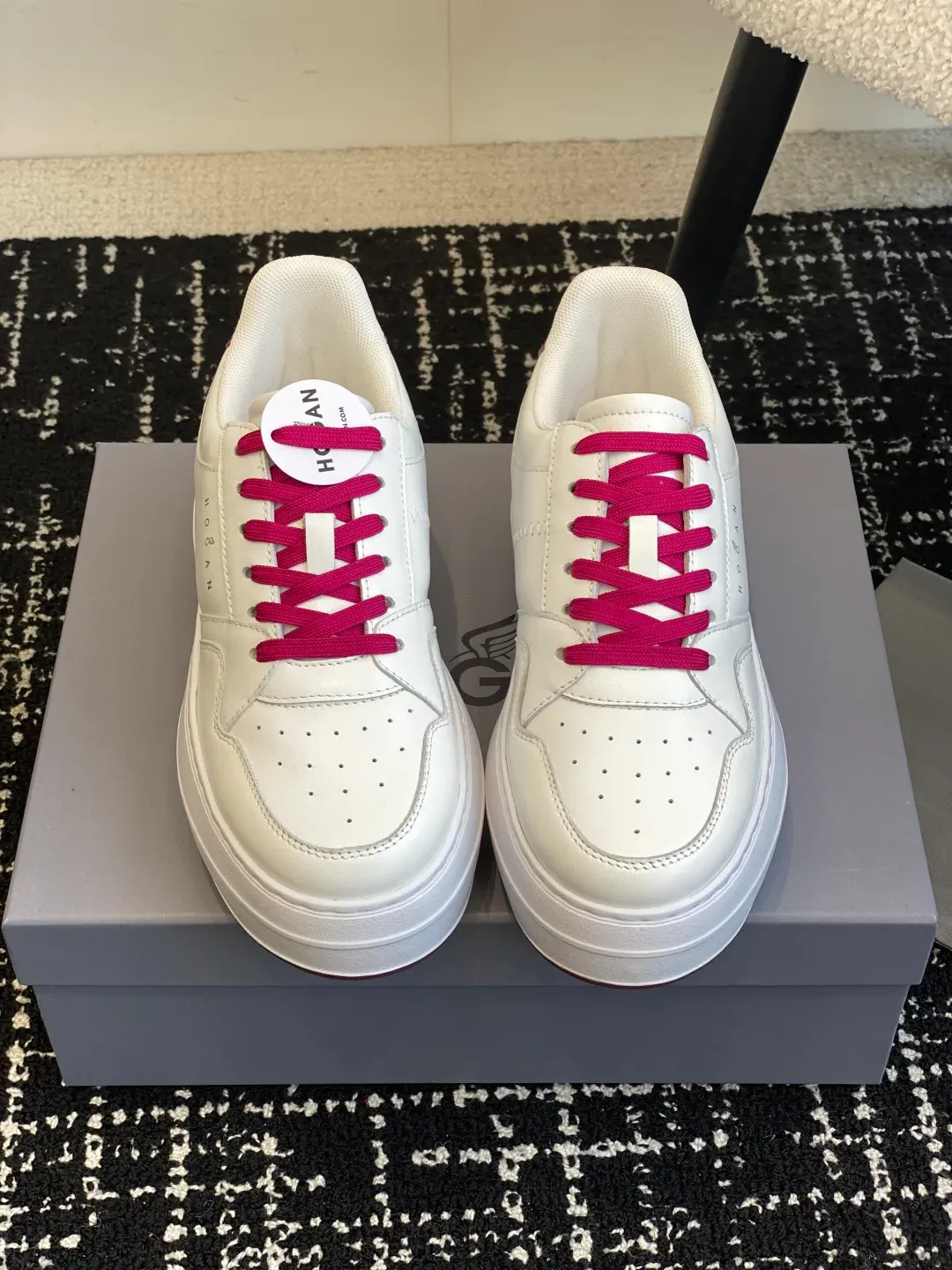 Кроссовки Женские Hogan