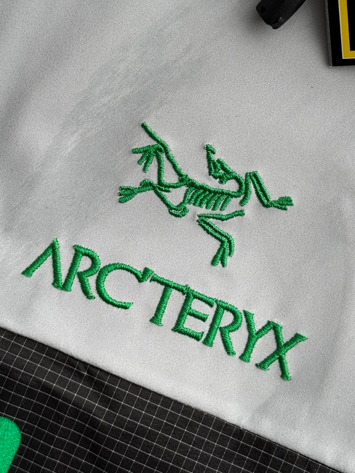 Куртки Женские Arcteryx Куртки Женские Arcteryx