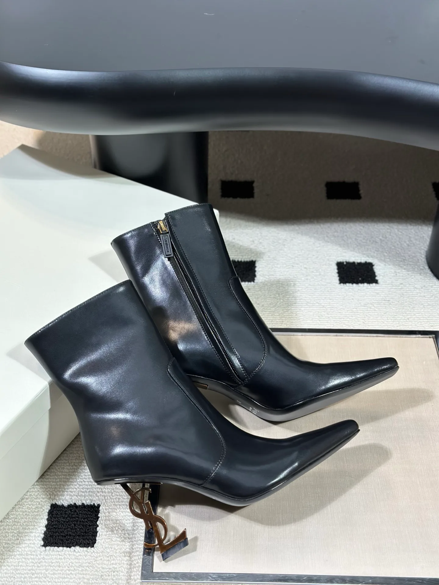 Ботильоны Женские Saint Laurent 19099307