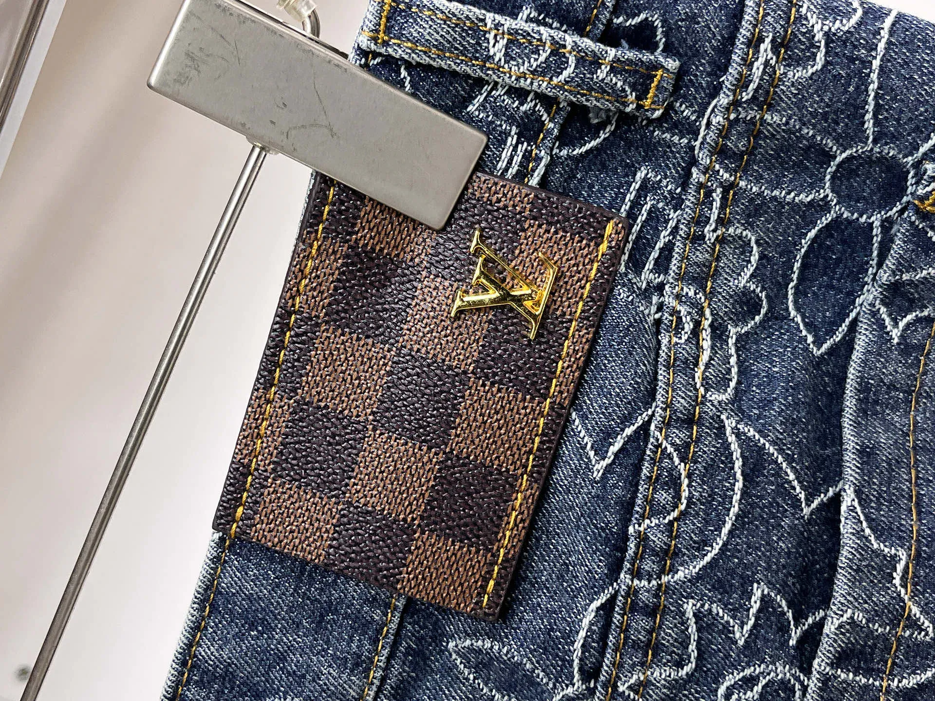 Джинсы Женские Louis Vuitton 5067168