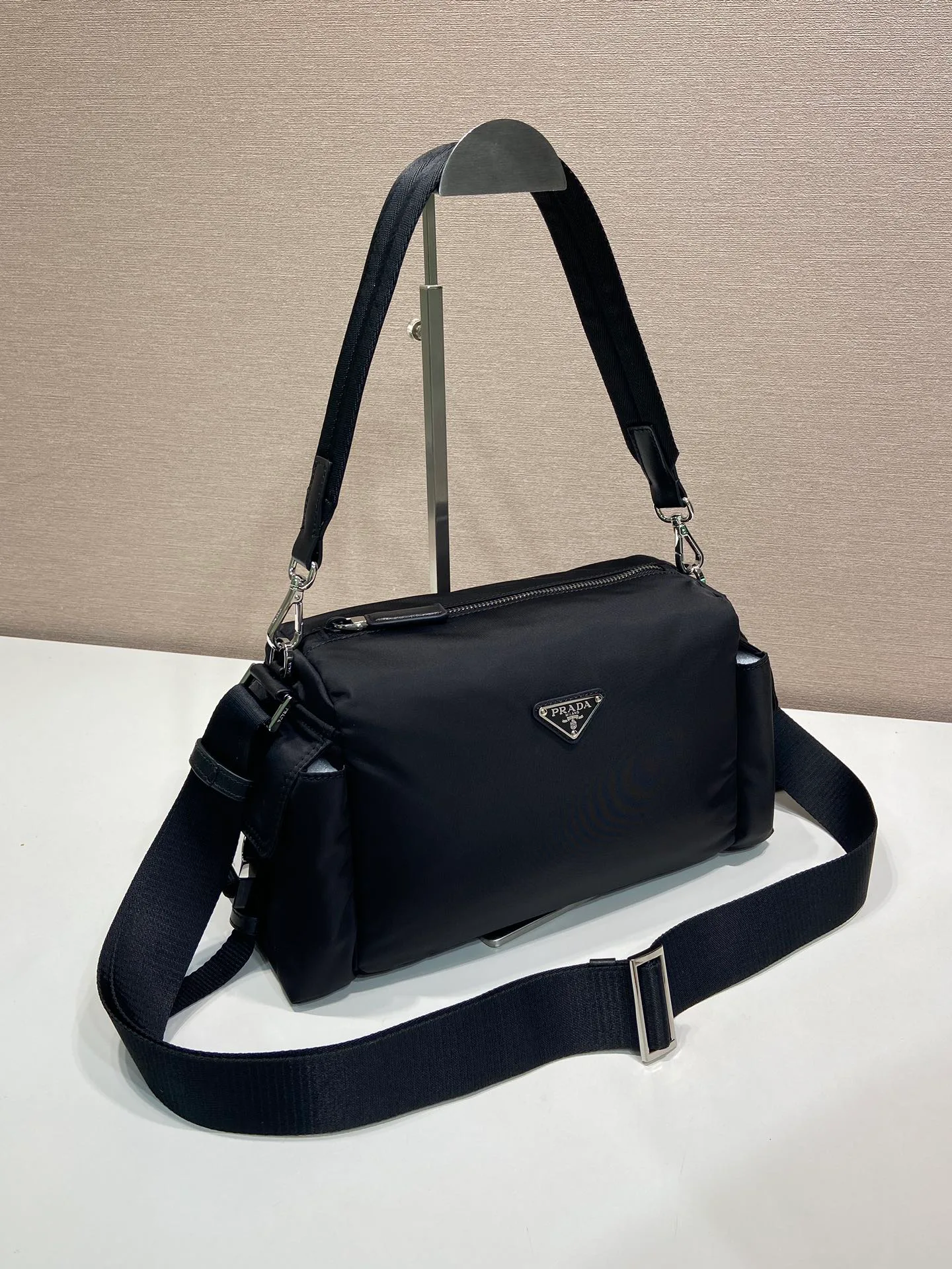 Сумки На Ремне Женские Prada 11682150