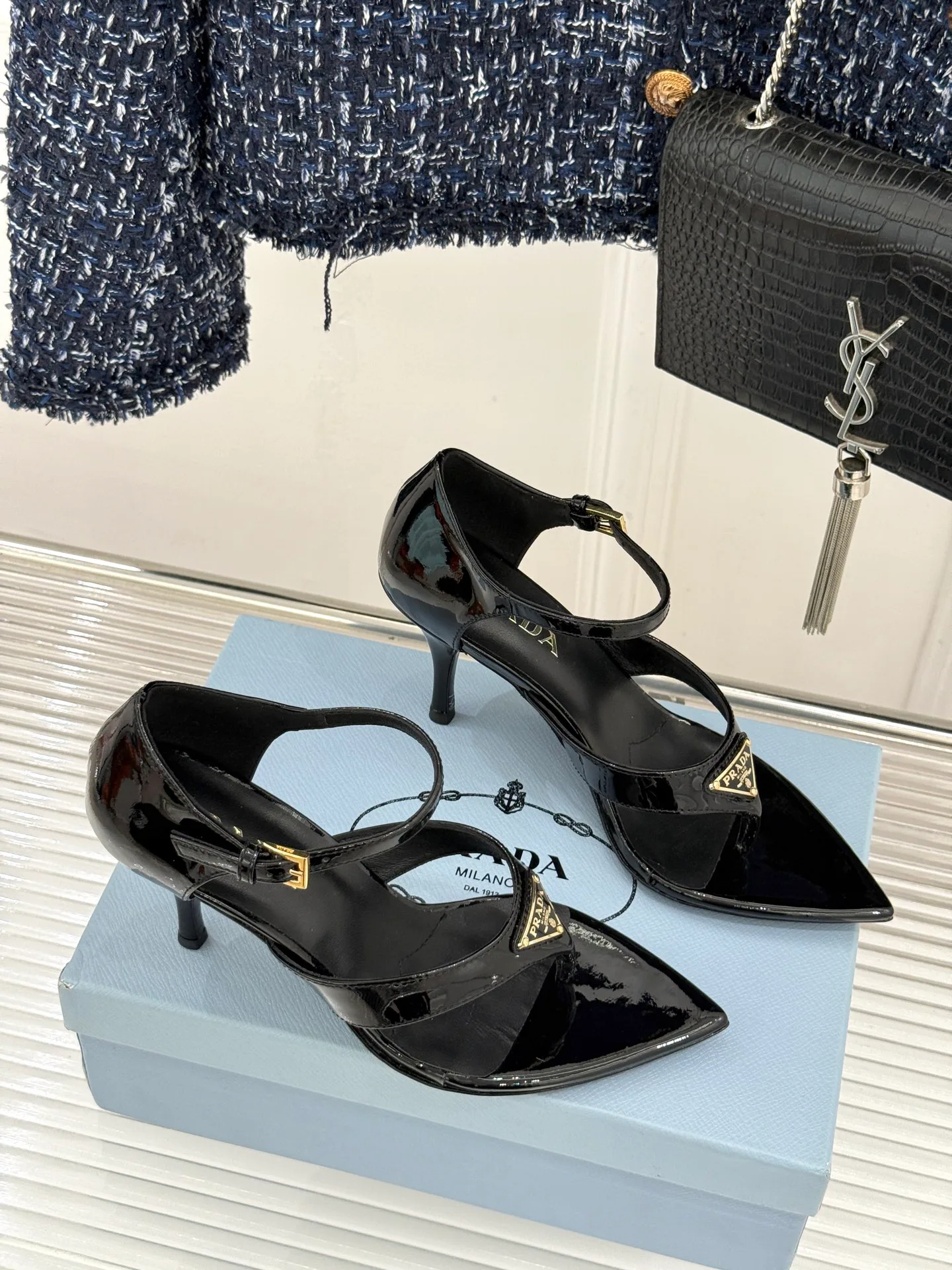 Босоножки Женские Prada 11574054