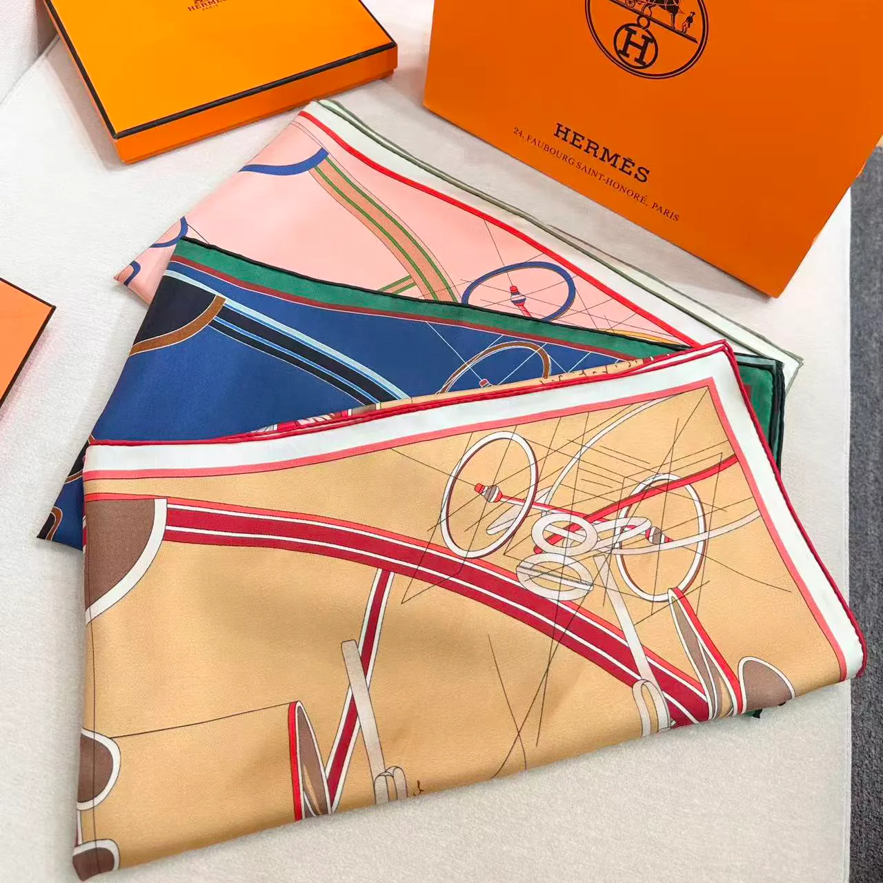 Платки Hermes 14190959