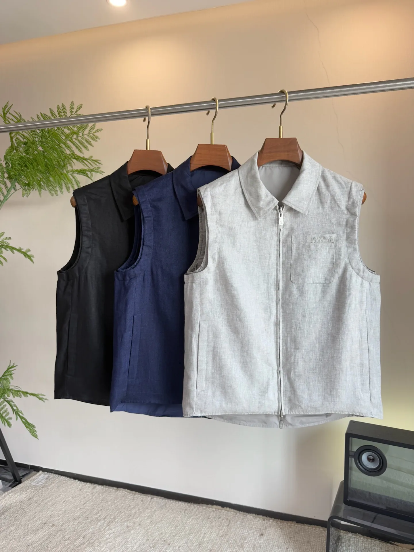 Жилеты Мужские Brunello Cucinelli 11642275