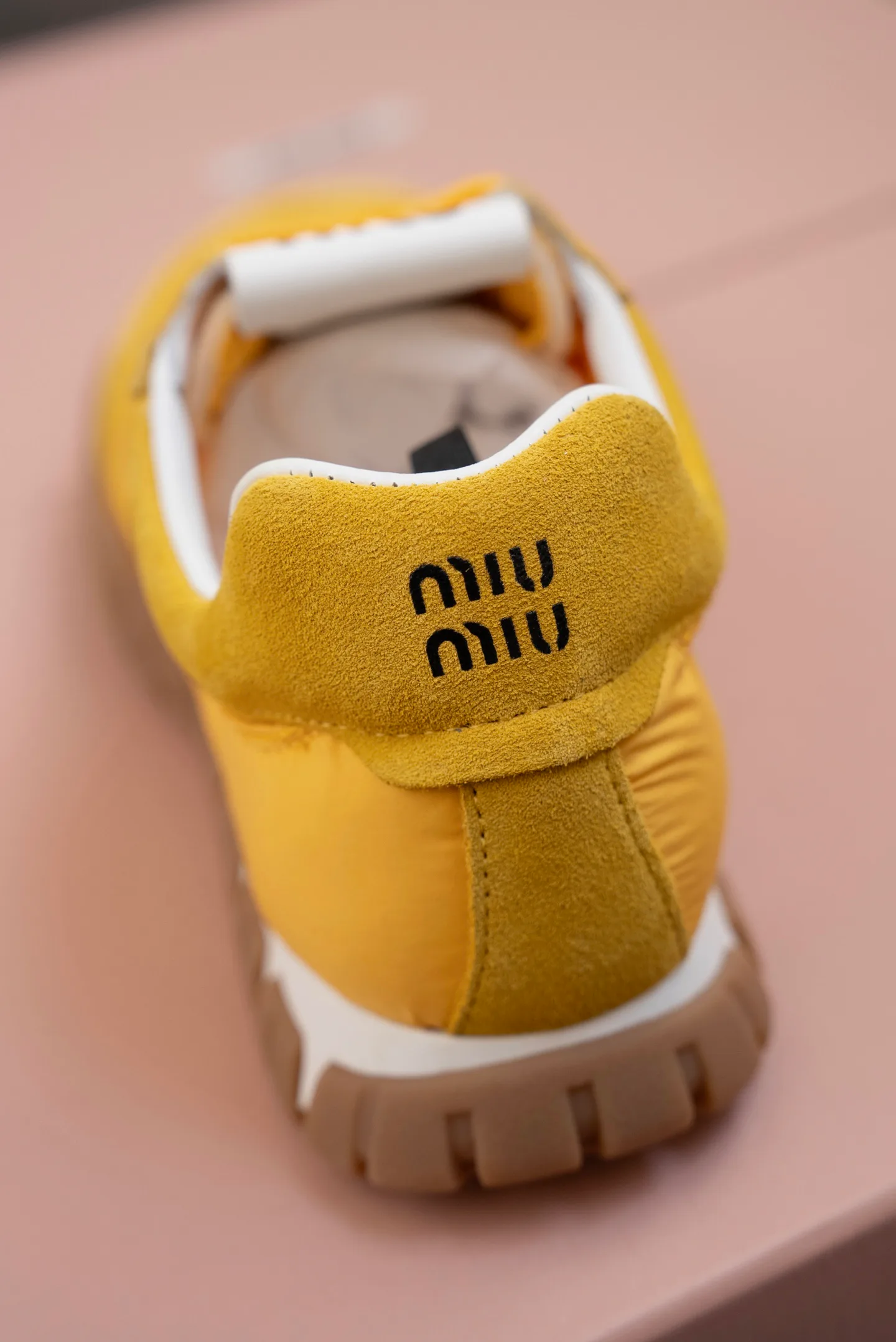 Кроссовки Женские Miu Miu 10000838