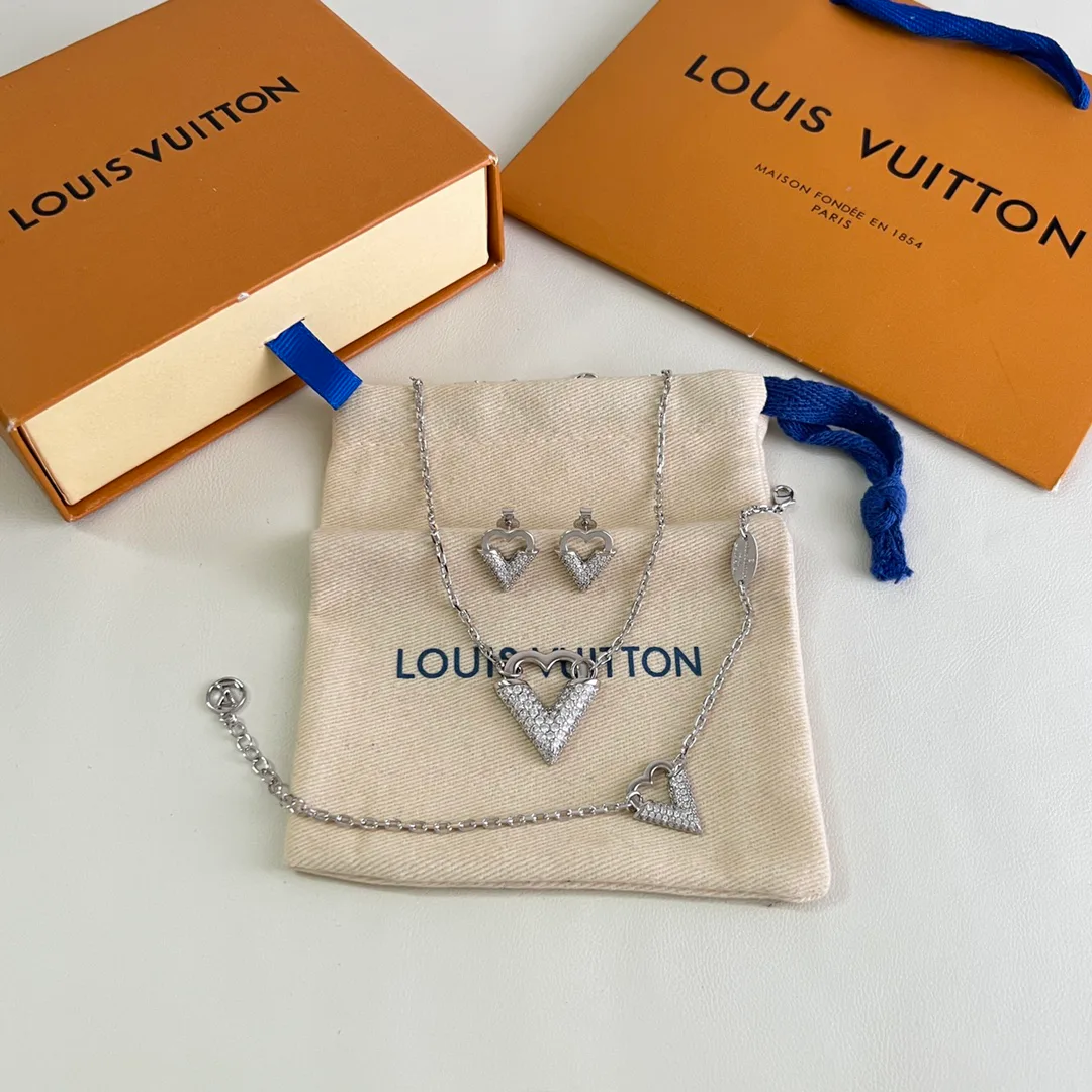 Бижутерия Louis Vuitton 11684841