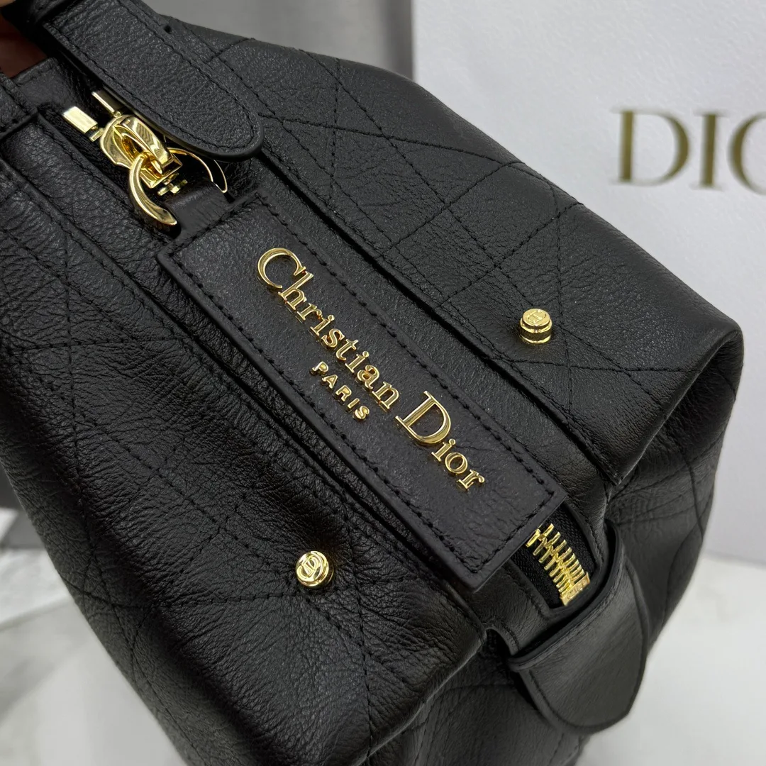 Классические Сумки Женские Christian Dior 12594853
