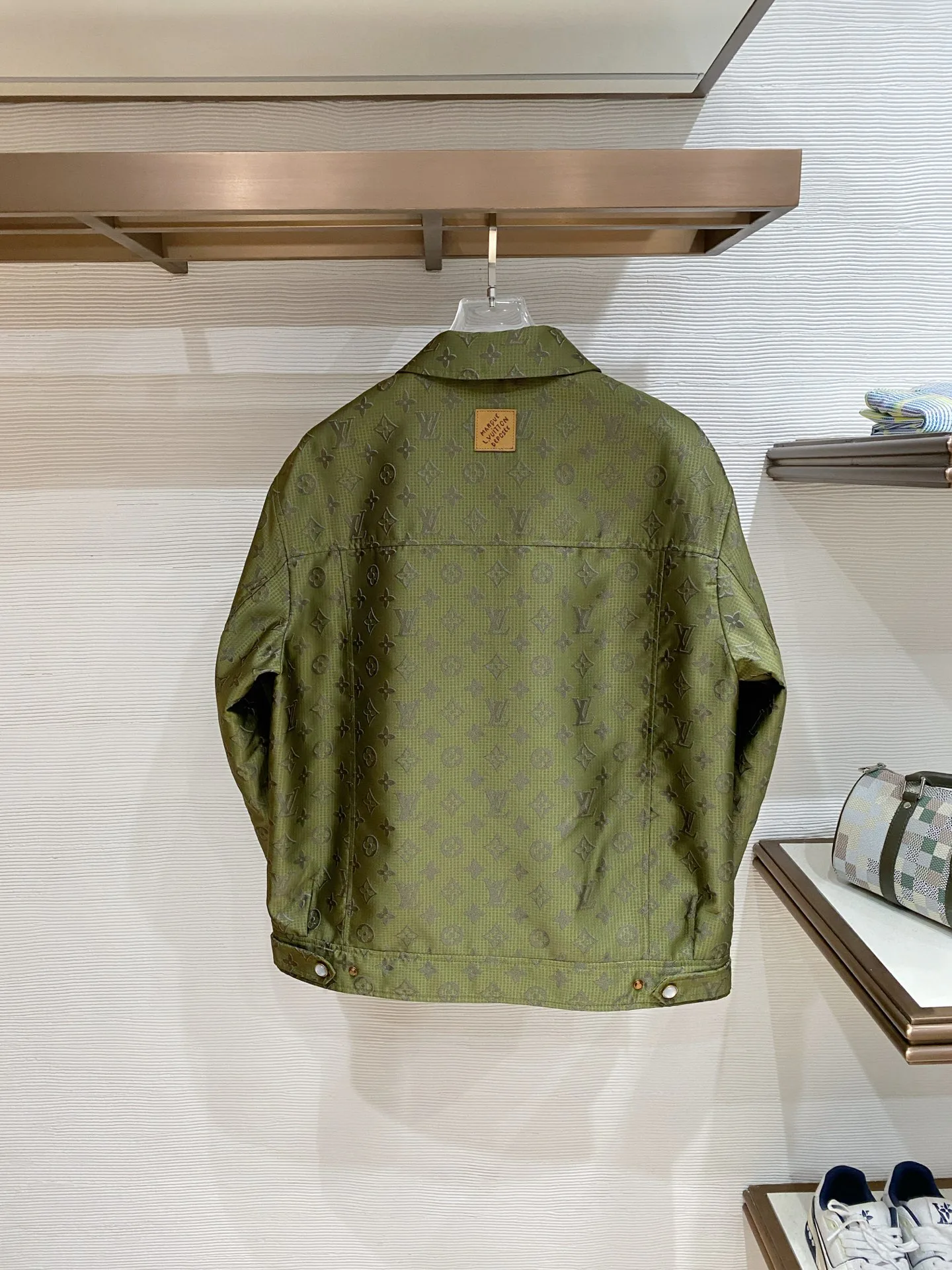 Куртки И Пуховики Мужские Louis Vuitton 10197301