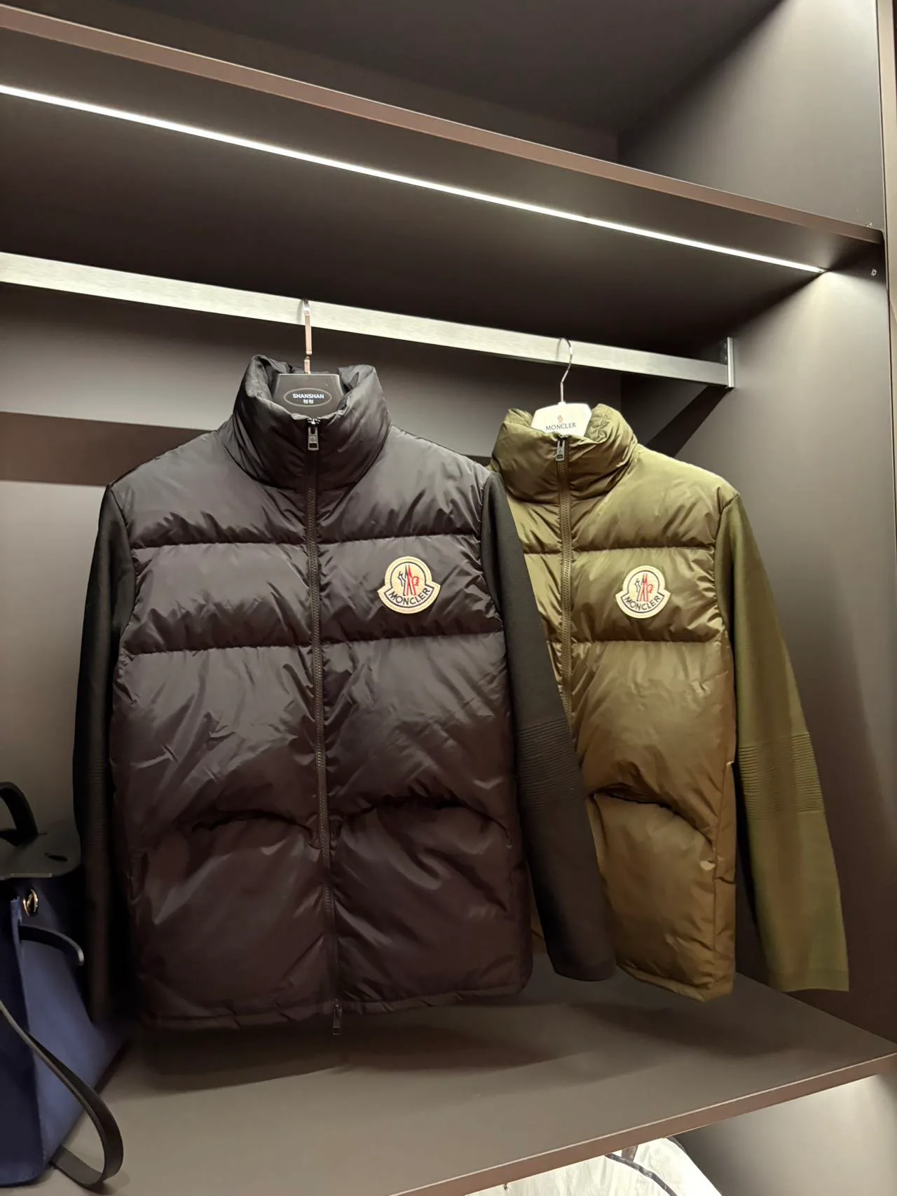 Куртки И Пуховики Мужские Moncler 17152782
