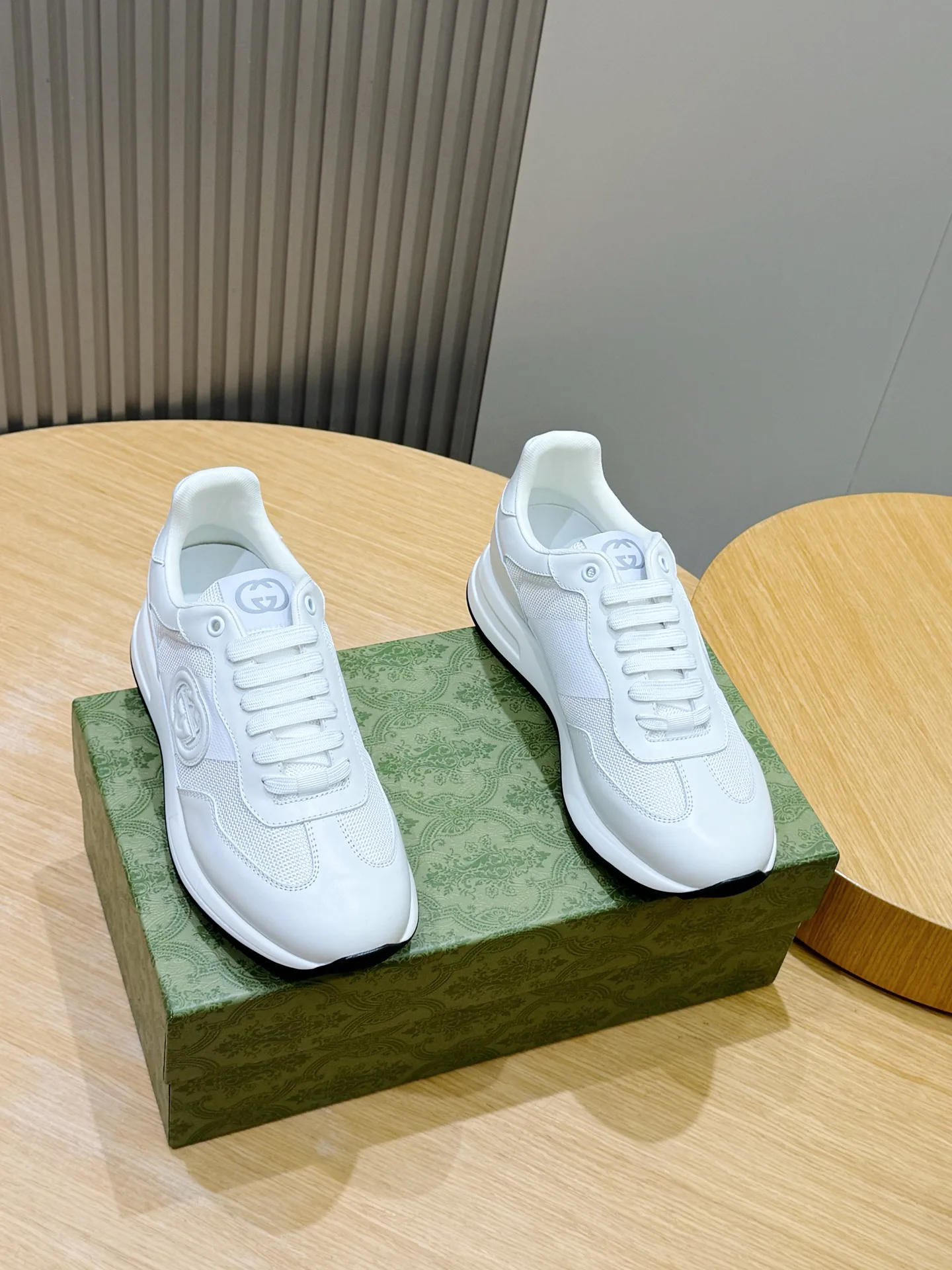 Кроссовки Мужские Gucci 17301776