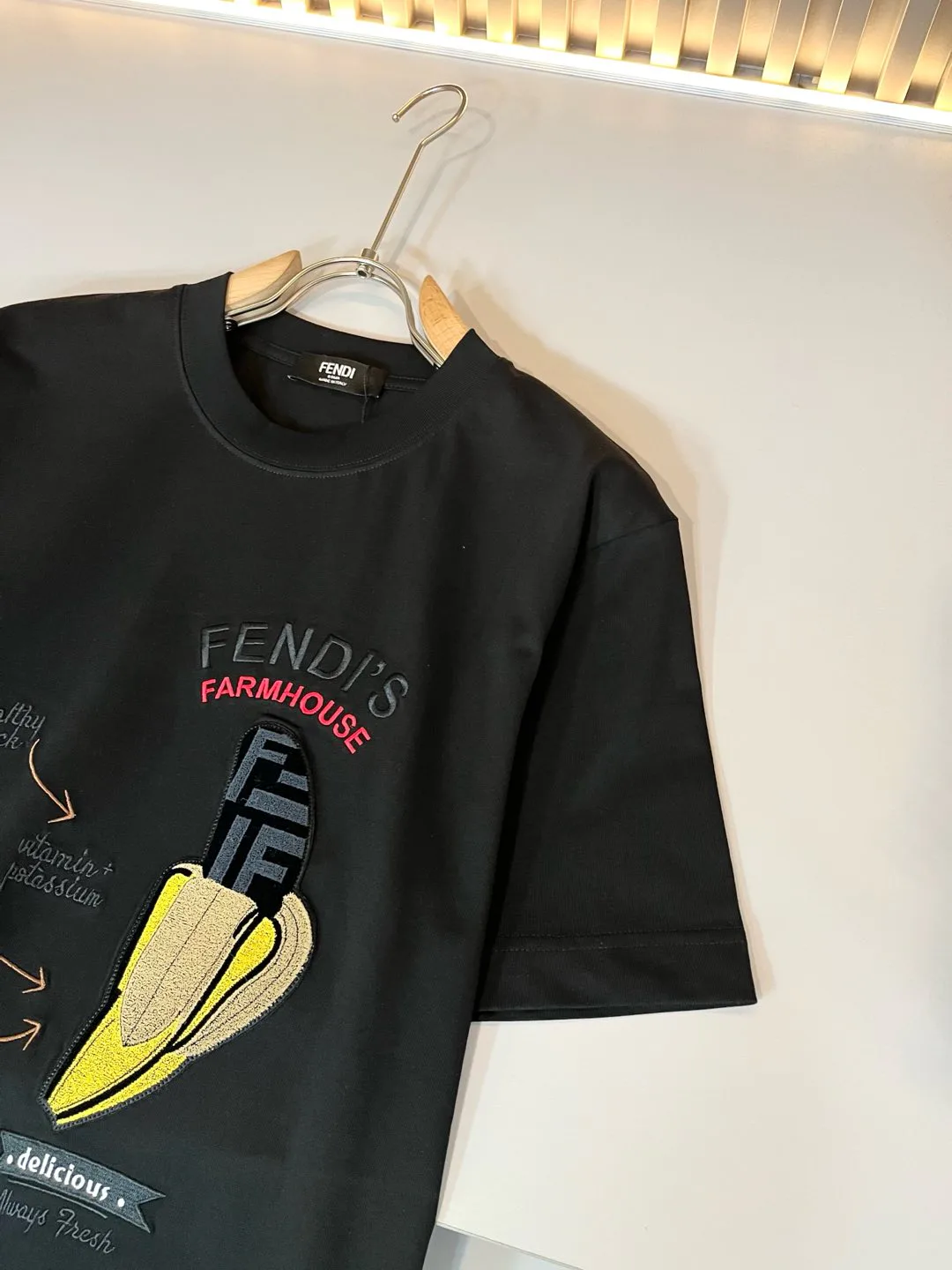 Футболки Женские Fendi 7140