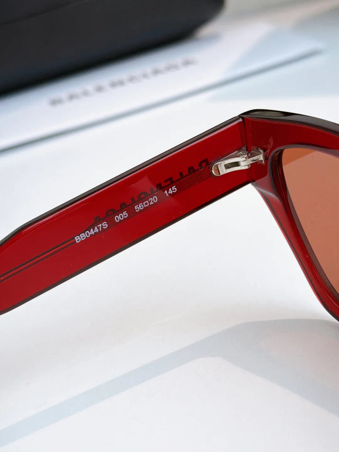 Очки Balenciaga 10407798