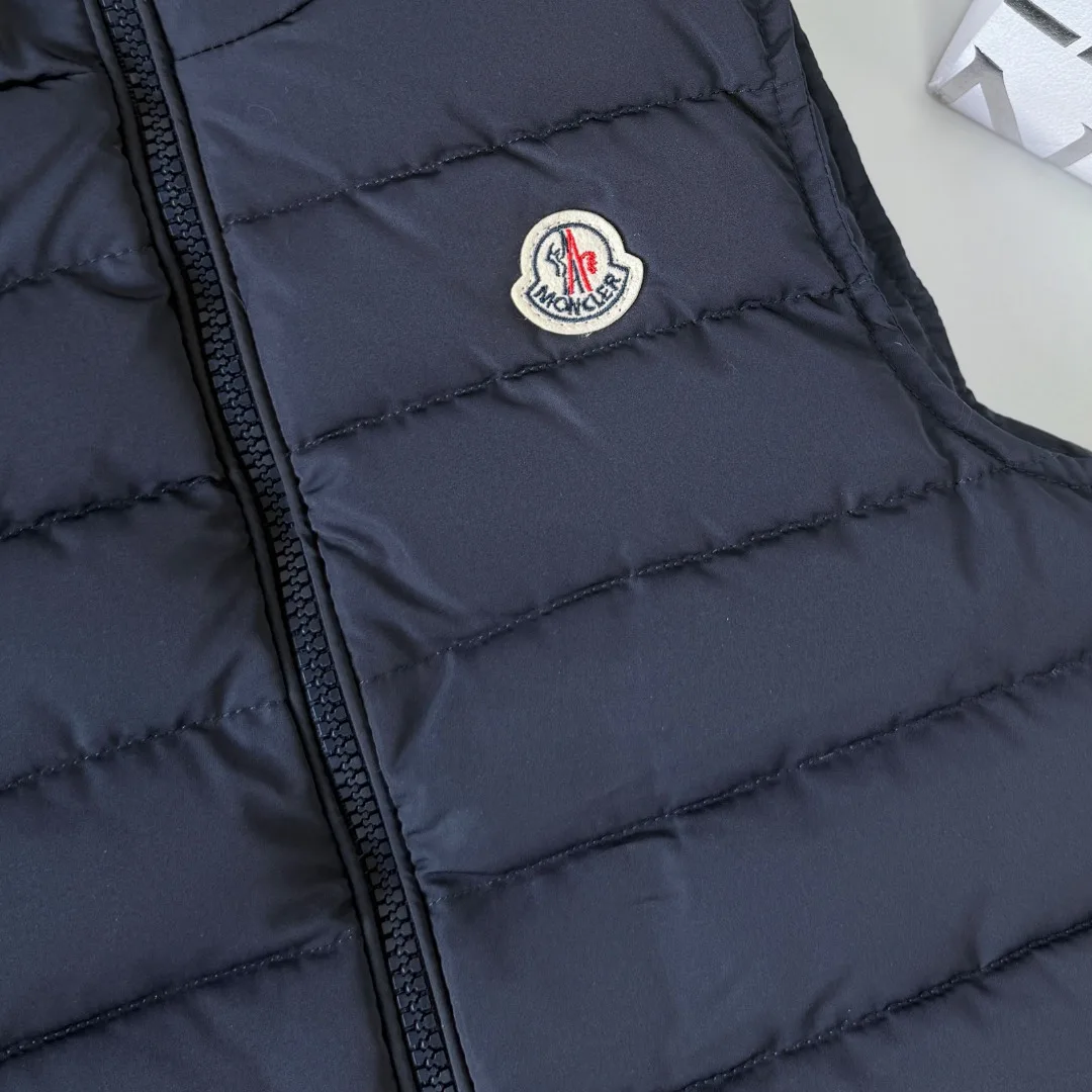 Жилеты Женские Moncler 18493954