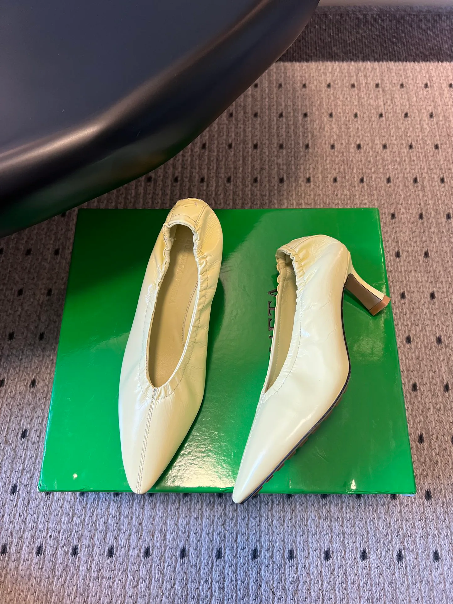 Туфли Женские Bottega Veneta 678830