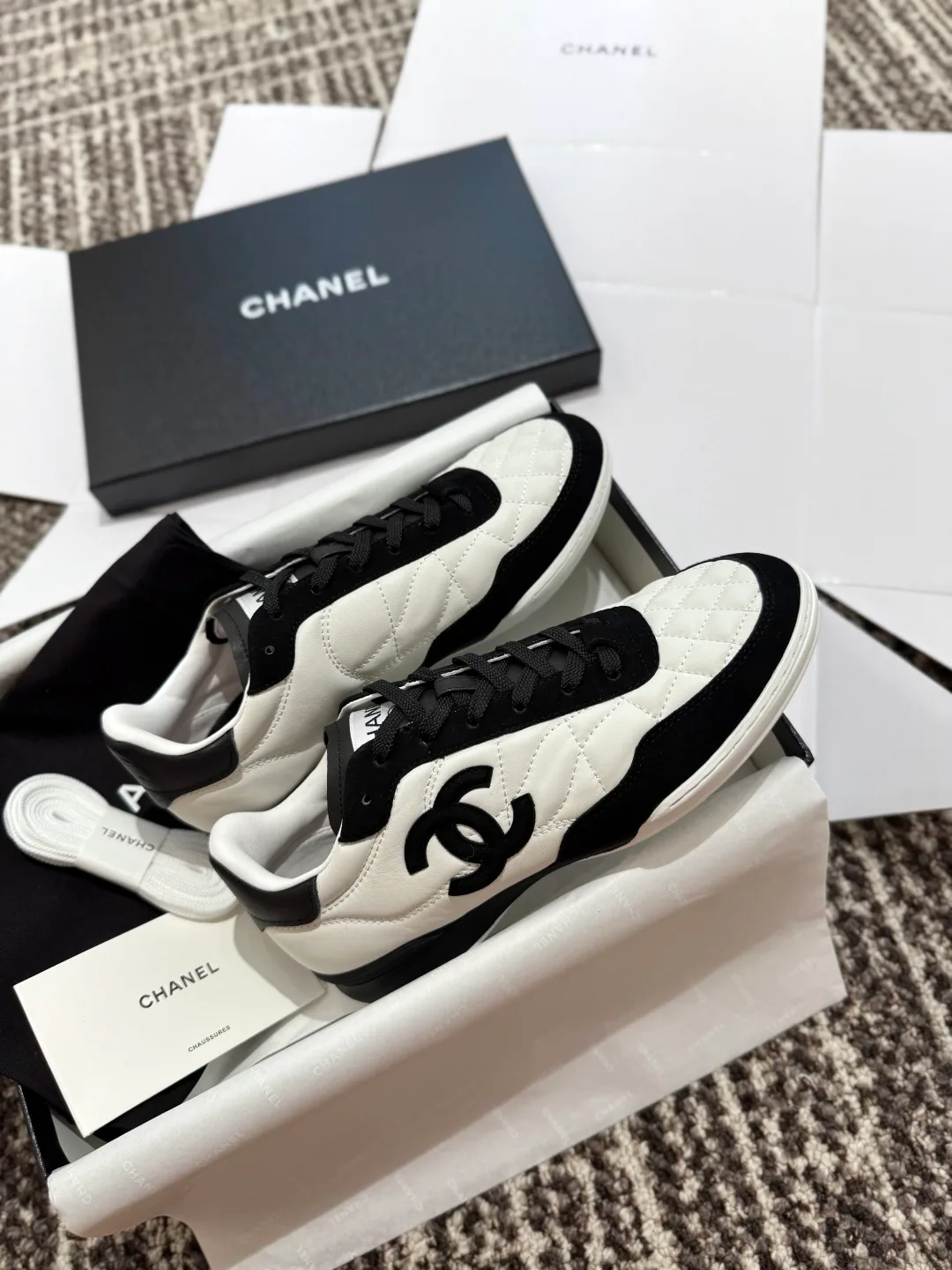 Кроссовки Женские Chanel 13454905