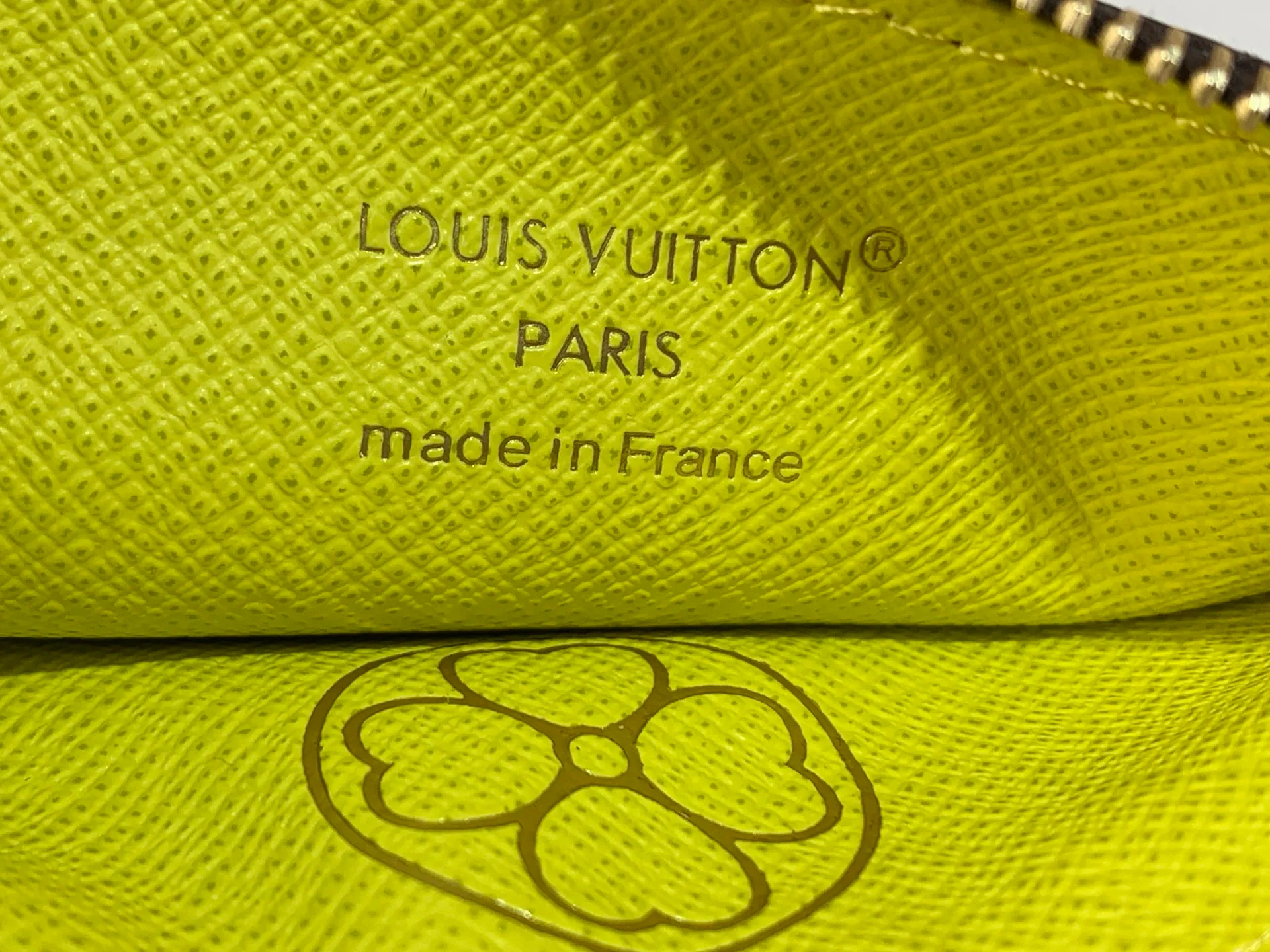 Клатчи Женские Louis Vuitton 13582757