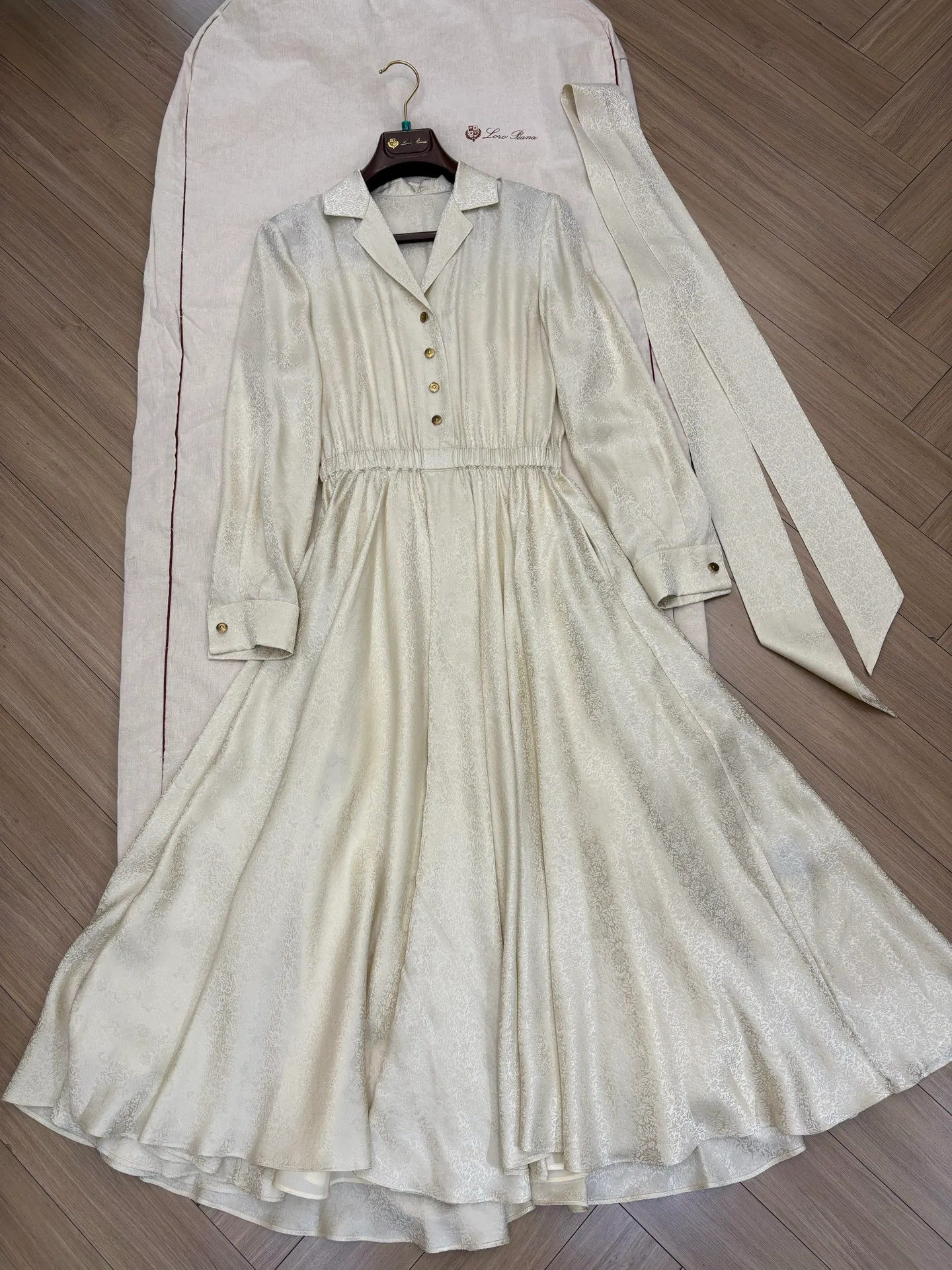 Платья Женские Loro Piana 11473243