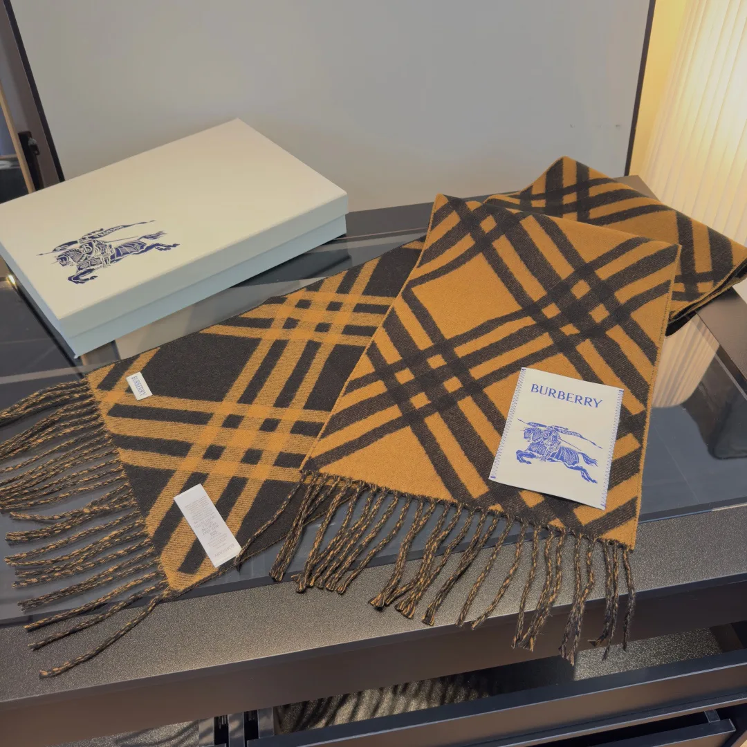 Шарфы Burberry 1303438