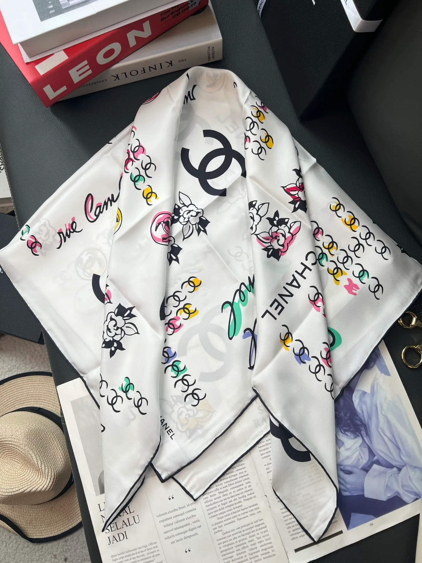 Платки Chanel 13855835