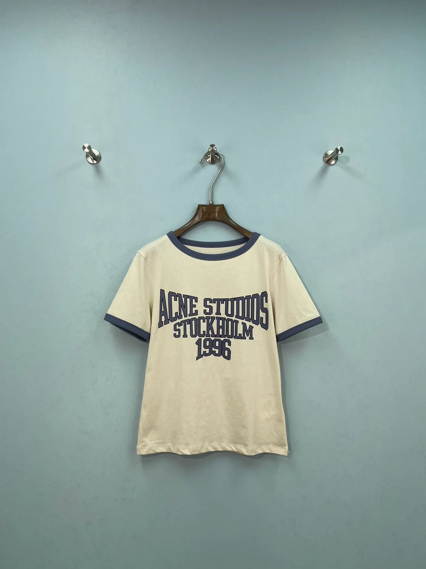 Футболки Женские Acne Studios 16931249