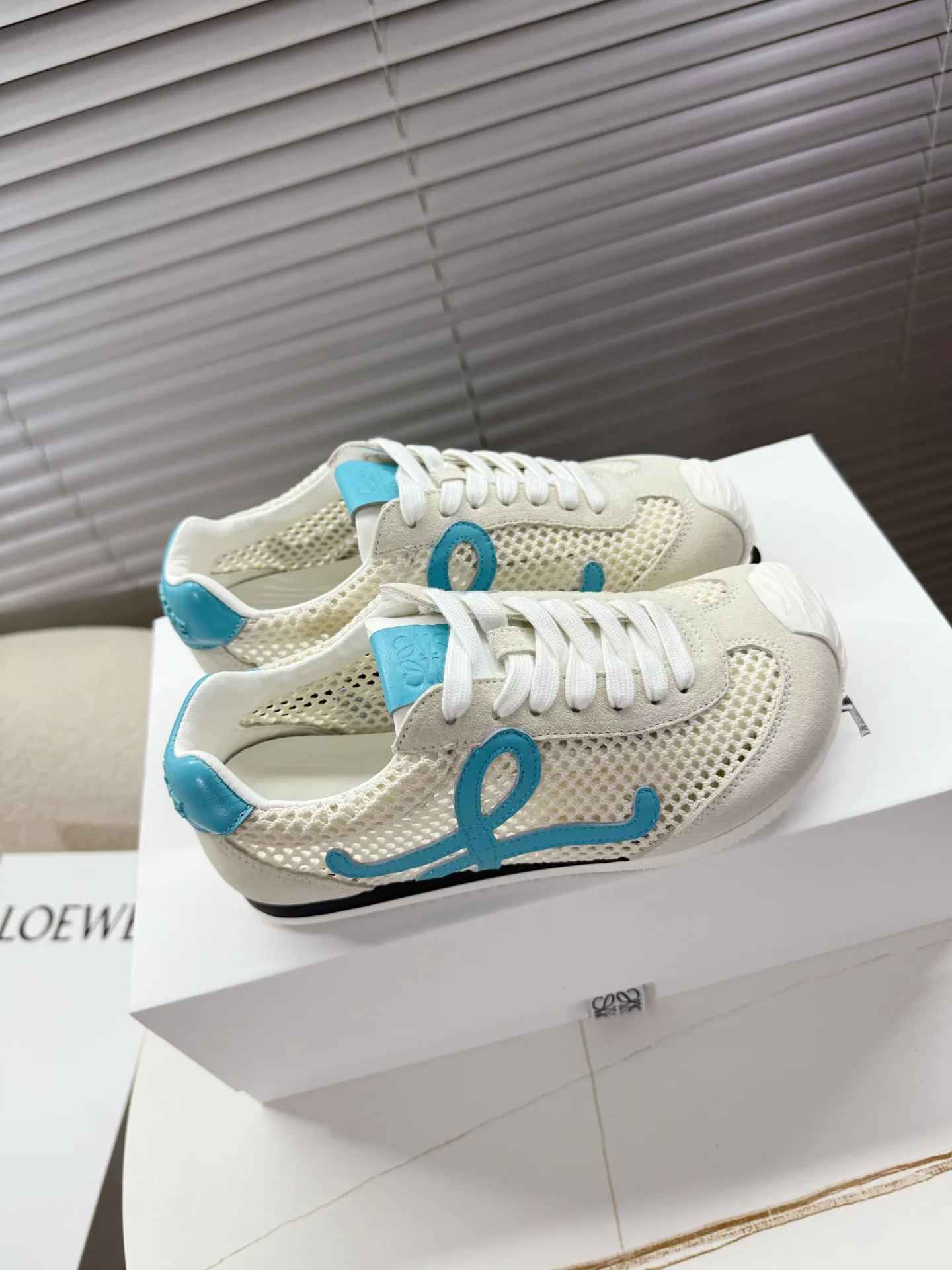 Кроссовки Женские Loewe 3923278