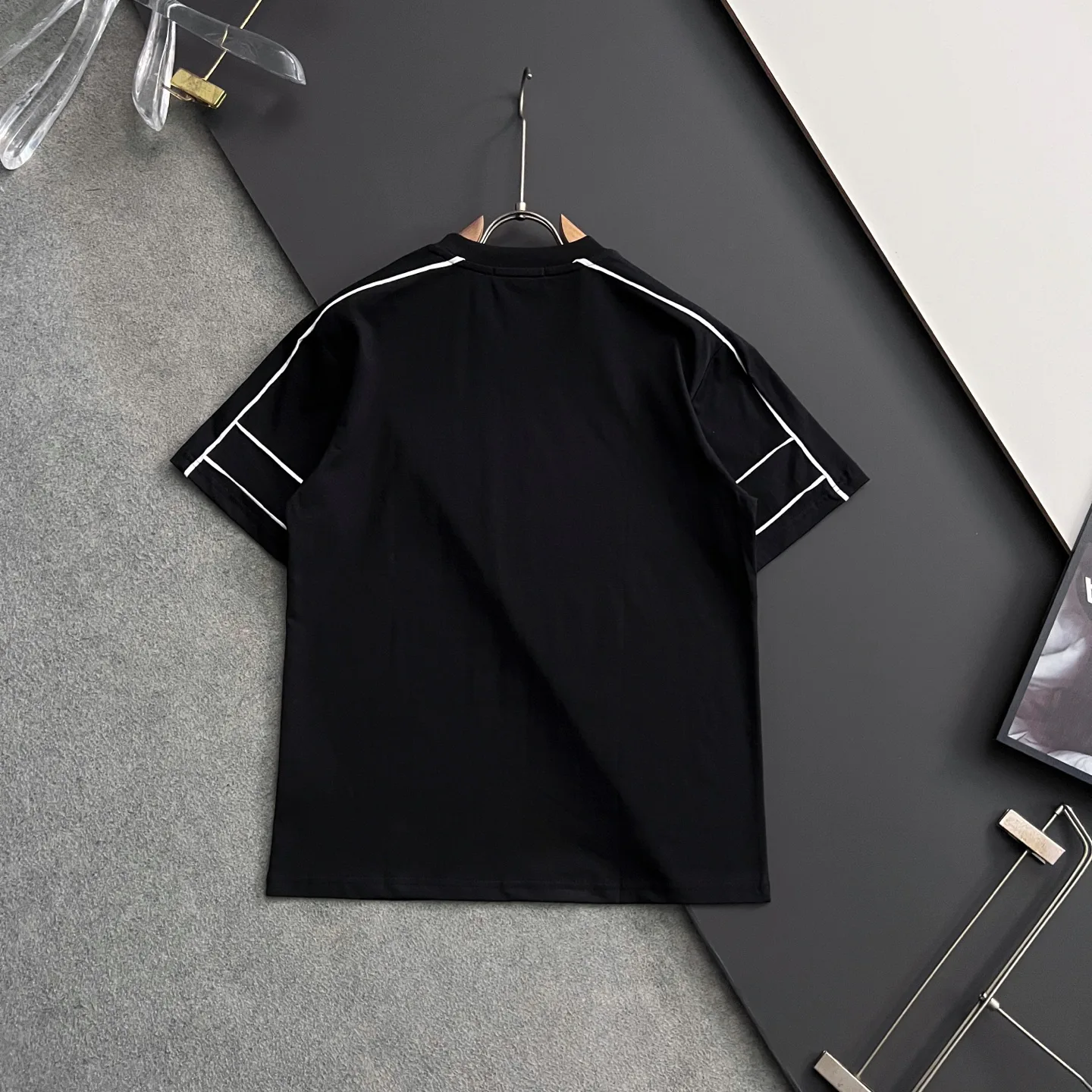 Футболки Женские Karl Lagerfeld 35066