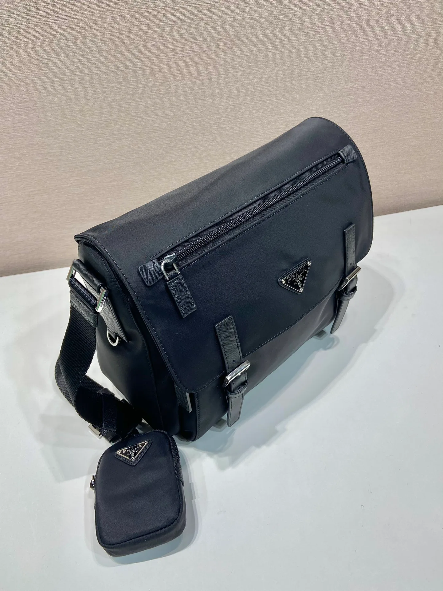 Сумки На Ремне Женские Prada 13162701