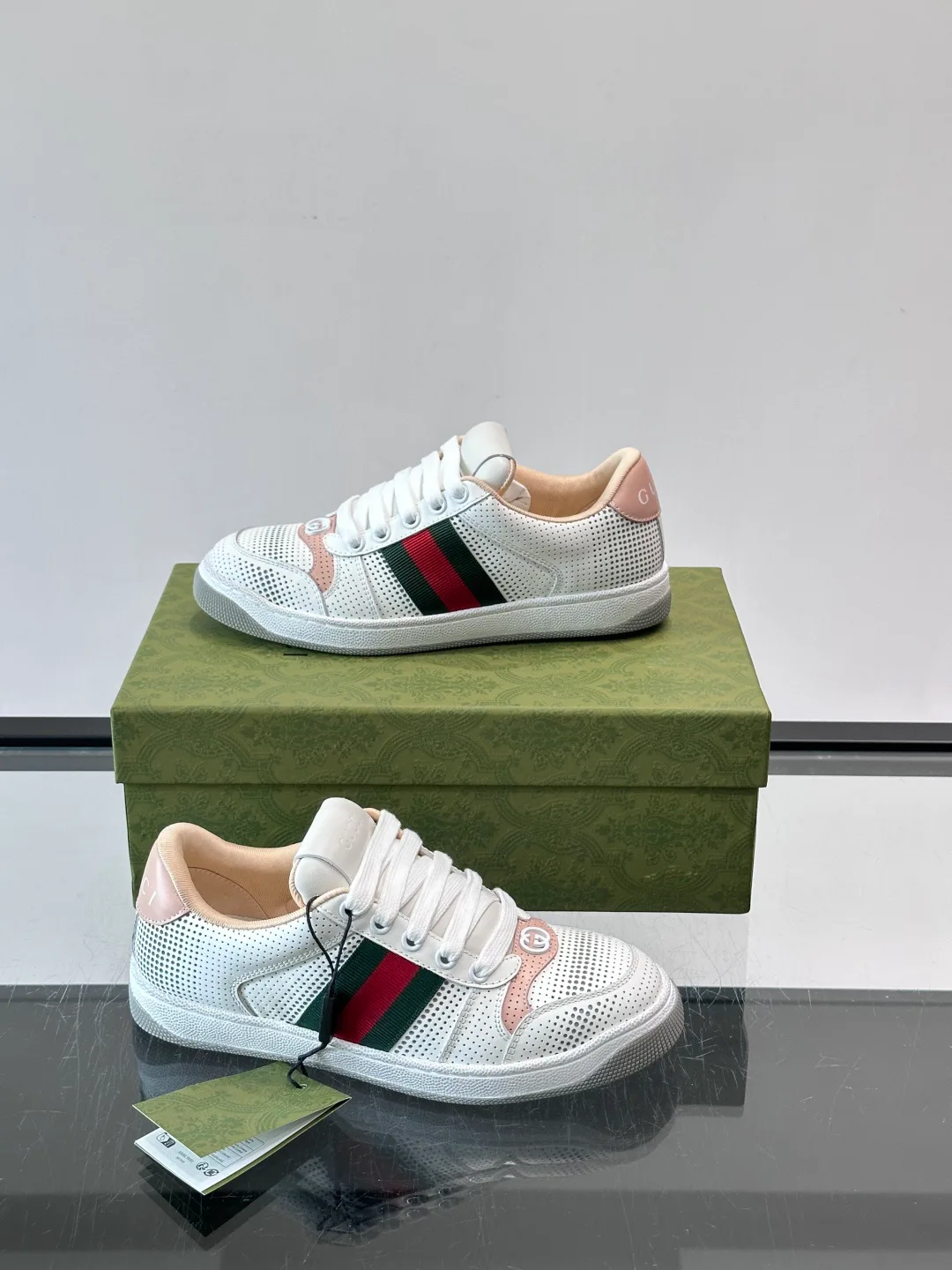 Кроссовки Мужские Gucci 18142193