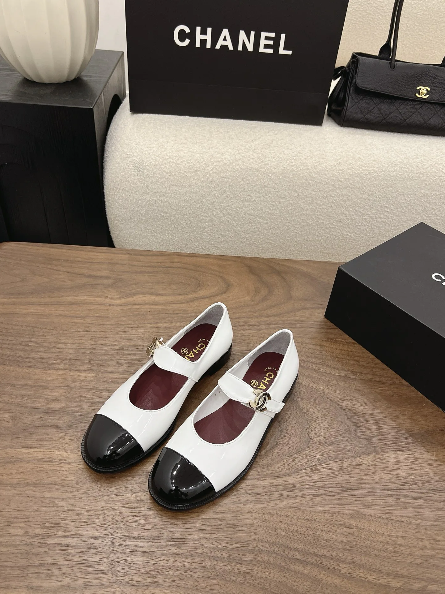 Туфли Женские Chanel 17342637