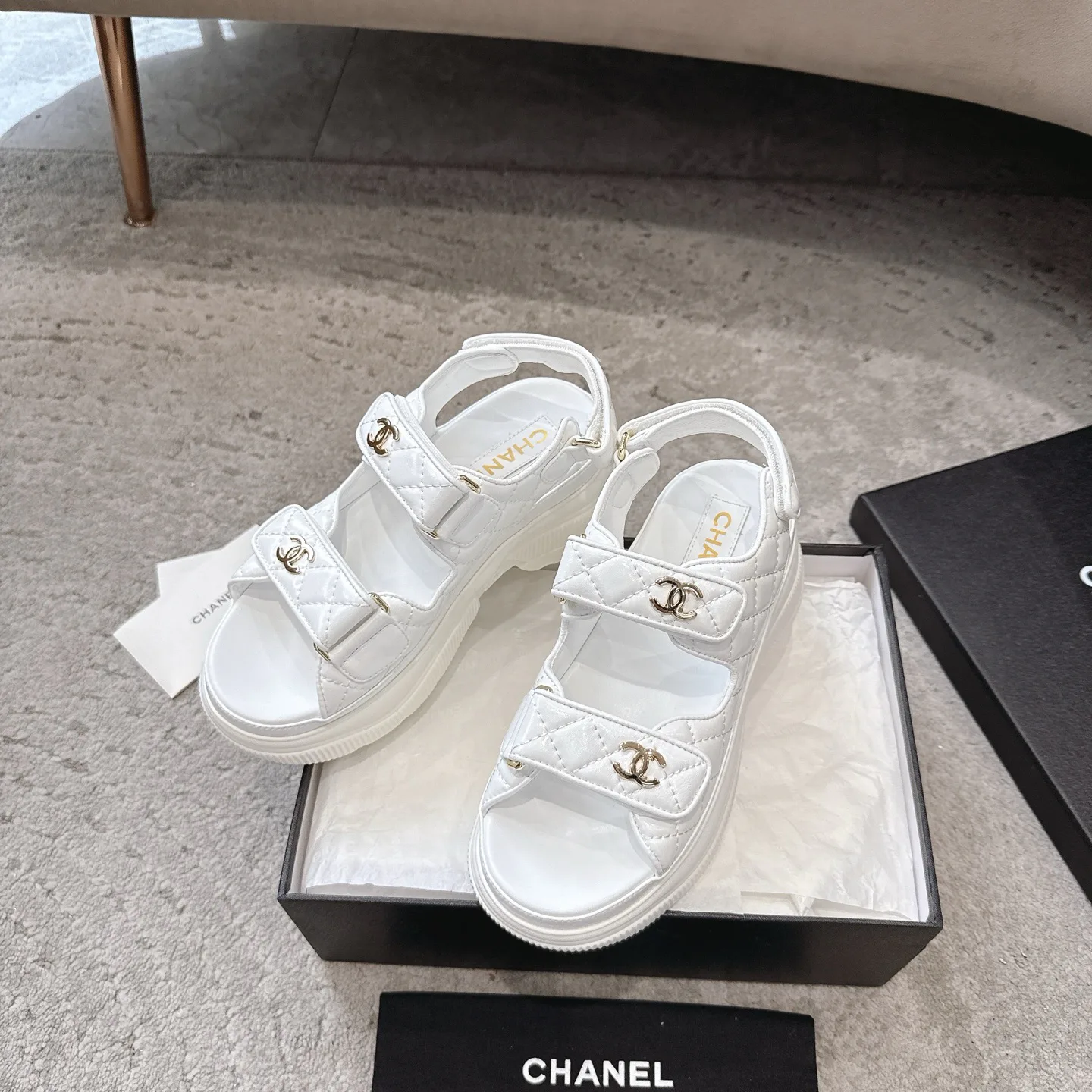 Босоножки Женские Chanel 17572324