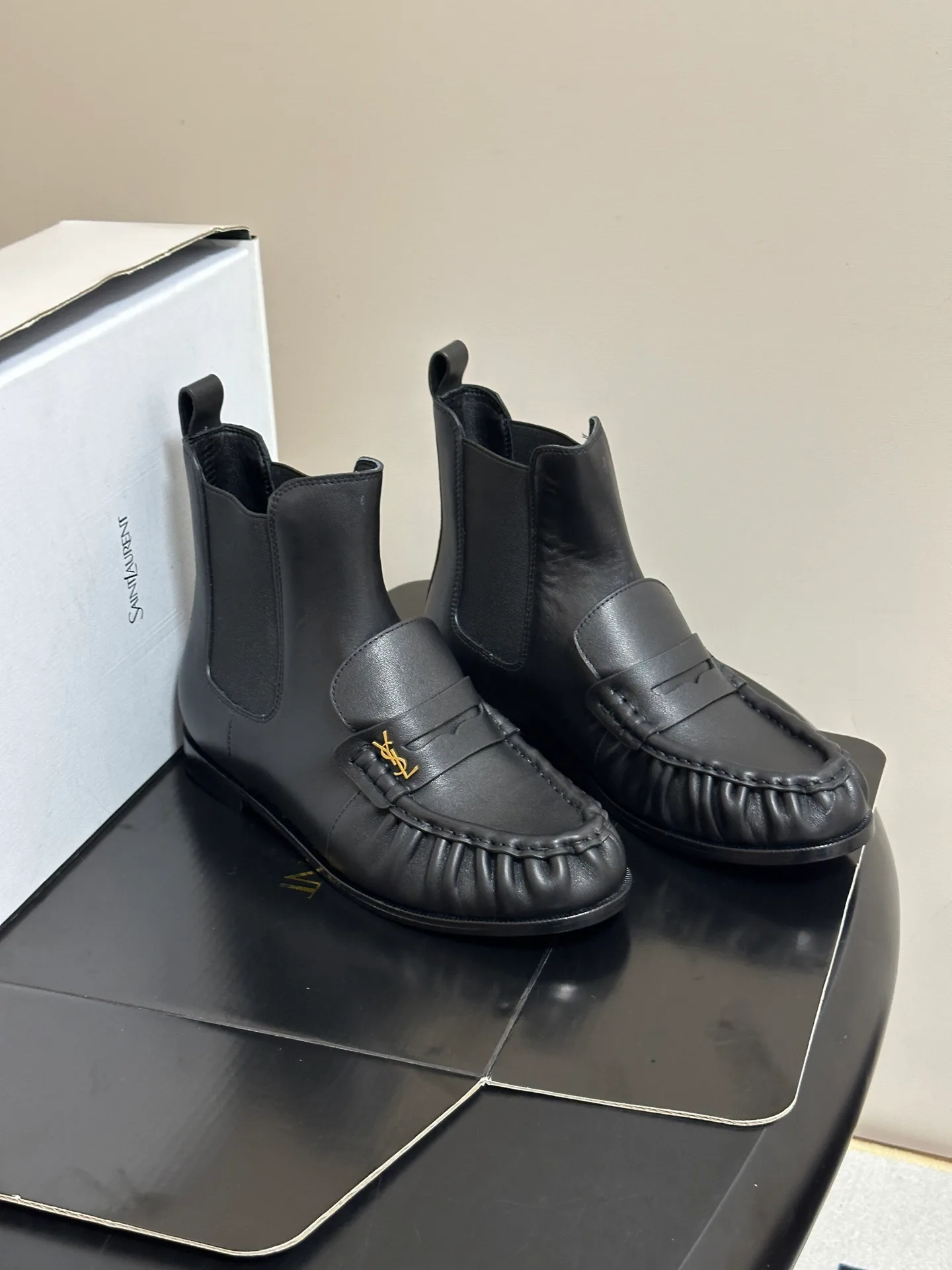 Ботильоны Женские Saint Laurent 18340999
