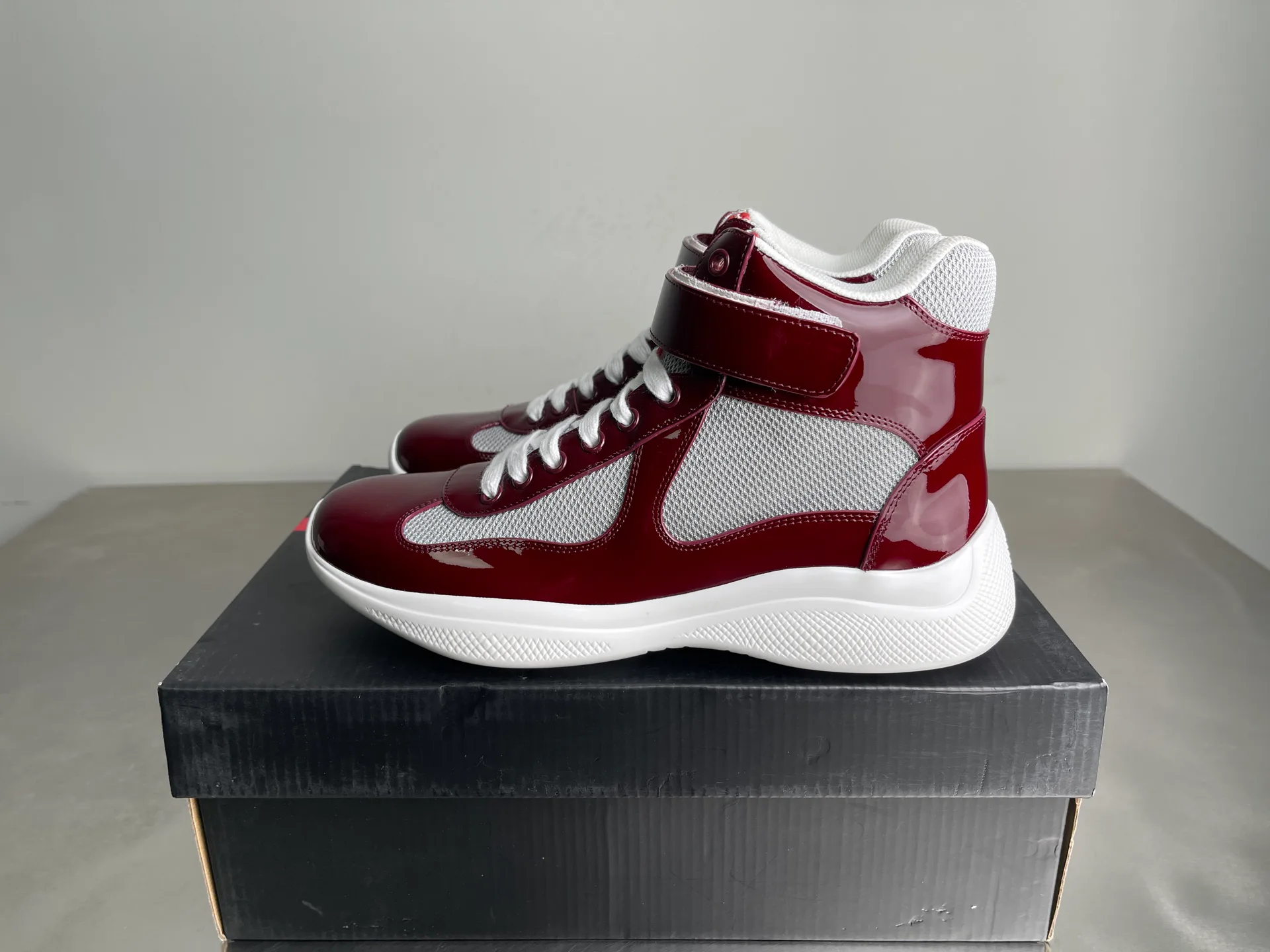 Кроссовки Женские Prada 986871