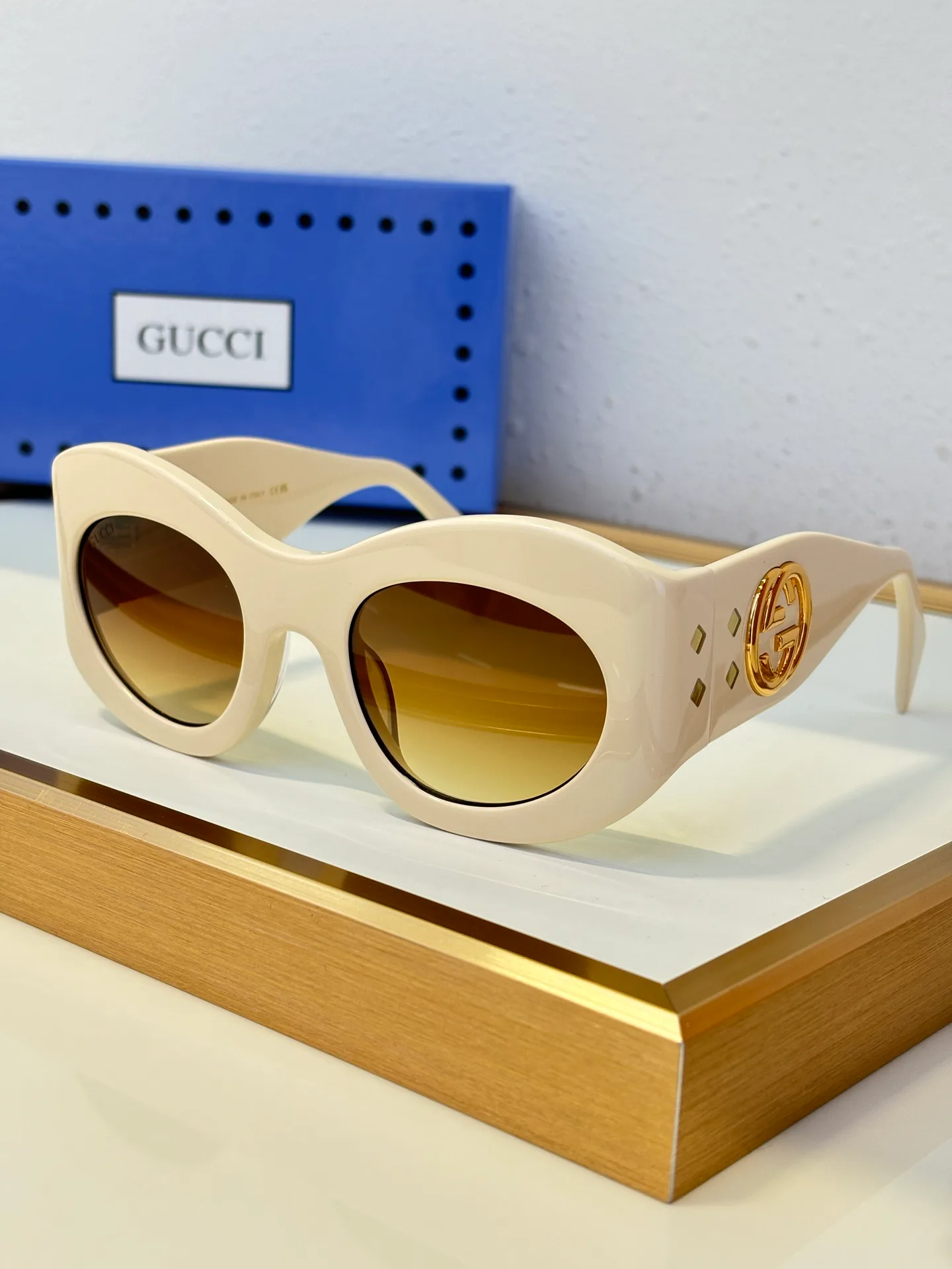 Очки Gucci 280048