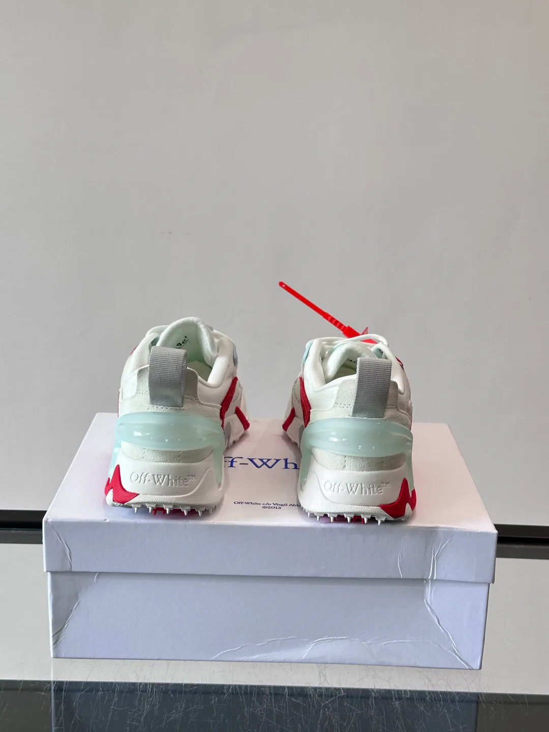 Кроссовки Женские Off-White 17689327