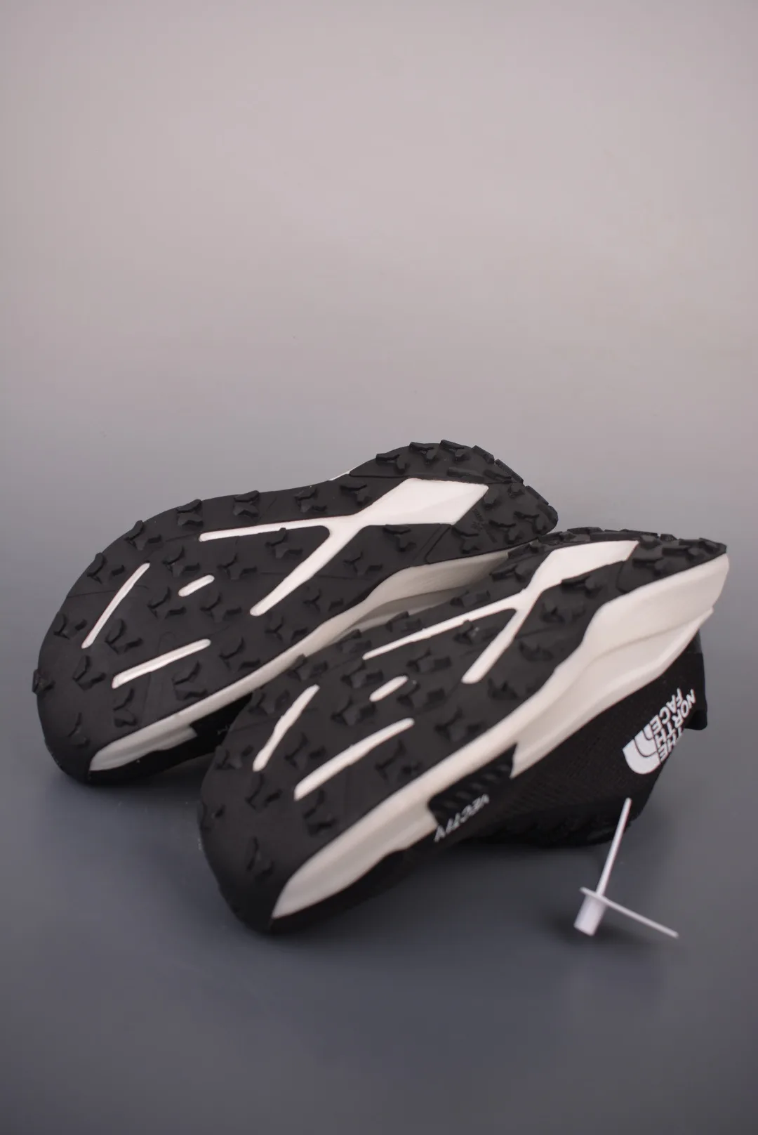 Кроссовки Женские The North Face 17576763