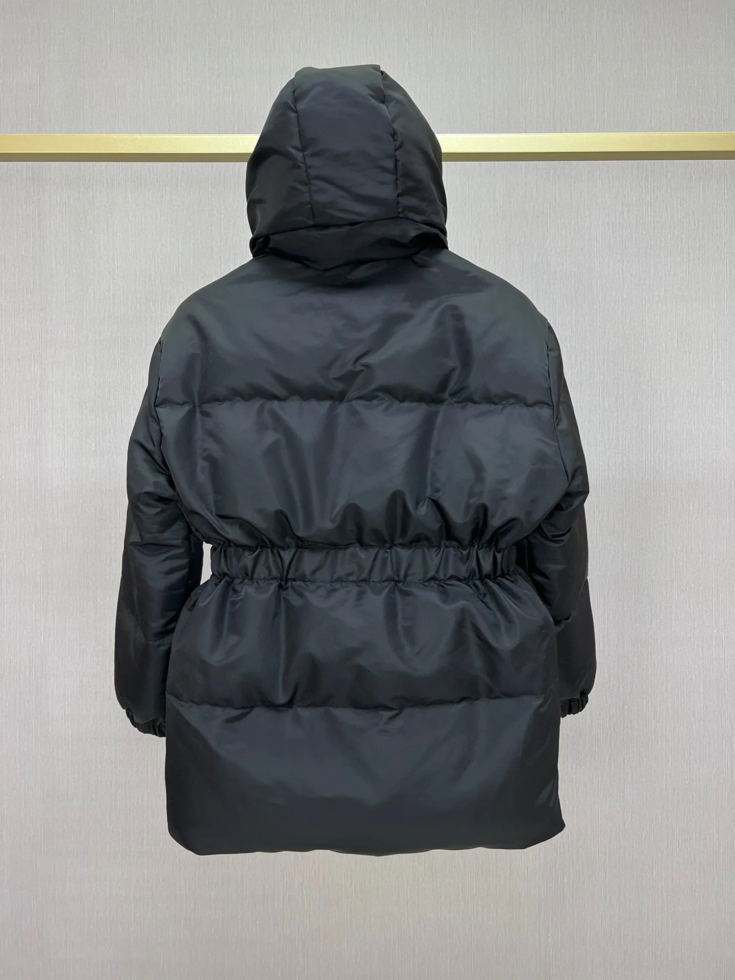 Куртки И Пуховики Женские Prada 17932048