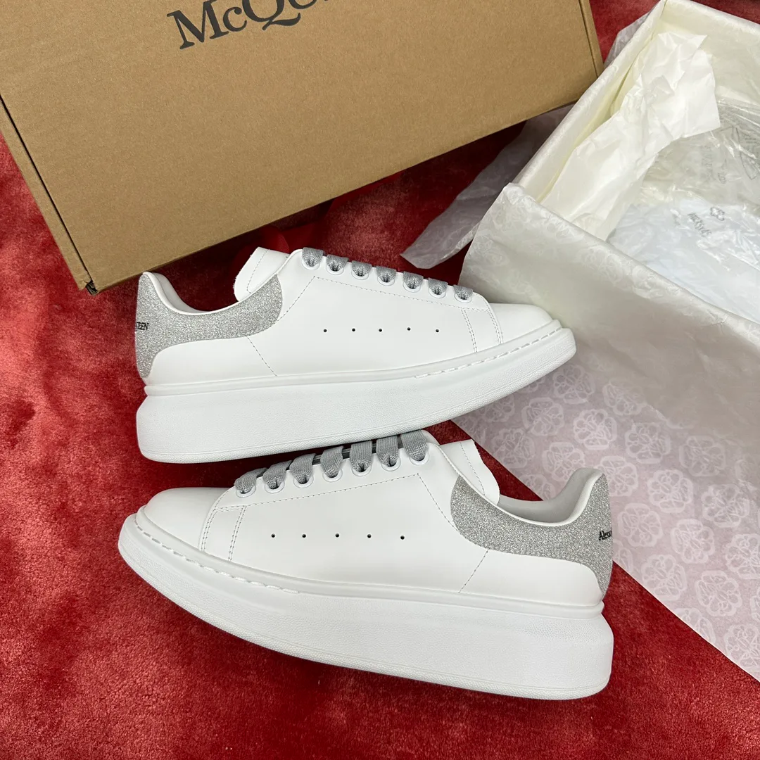 Кроссовки Женские Alexander Mcqueen 11472926
