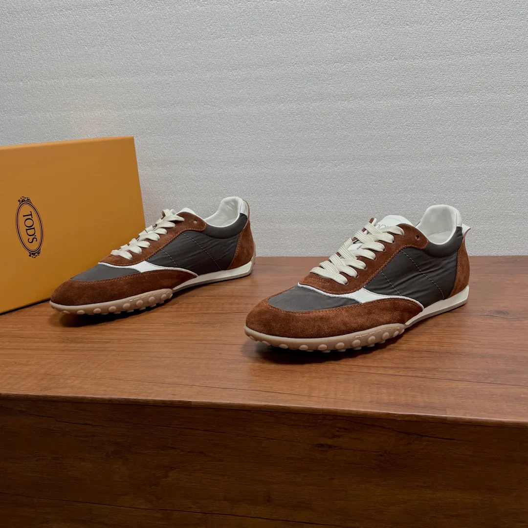 Кроссовки Женские Tod's 18626535